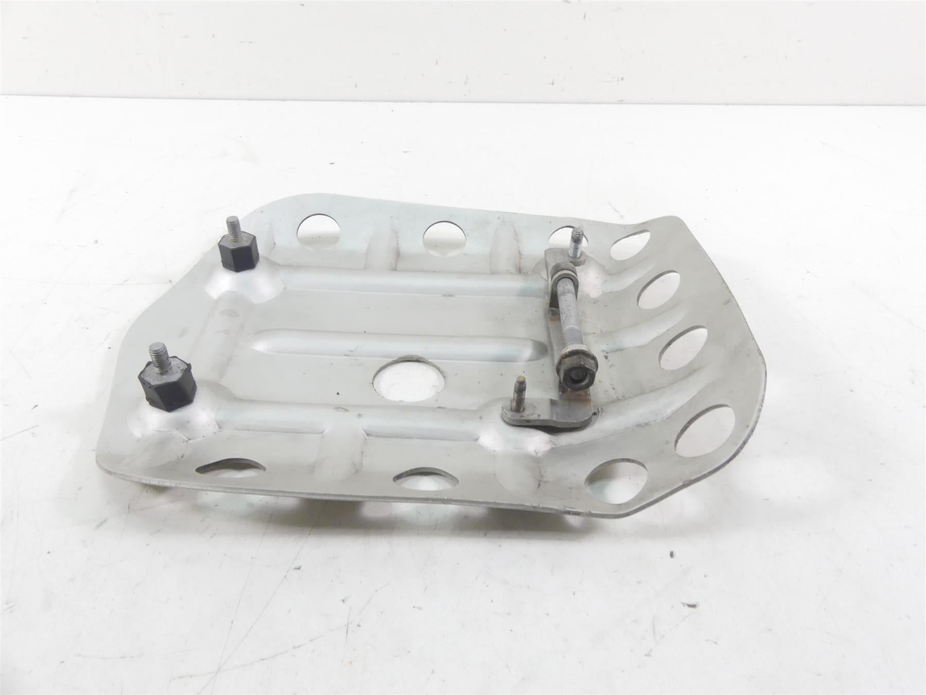 2008 BMW R1200GS K25 Skid Plate Lower Engine Guard 11117717743 {{ shop.shopifyCountryName }} - Mototech271
