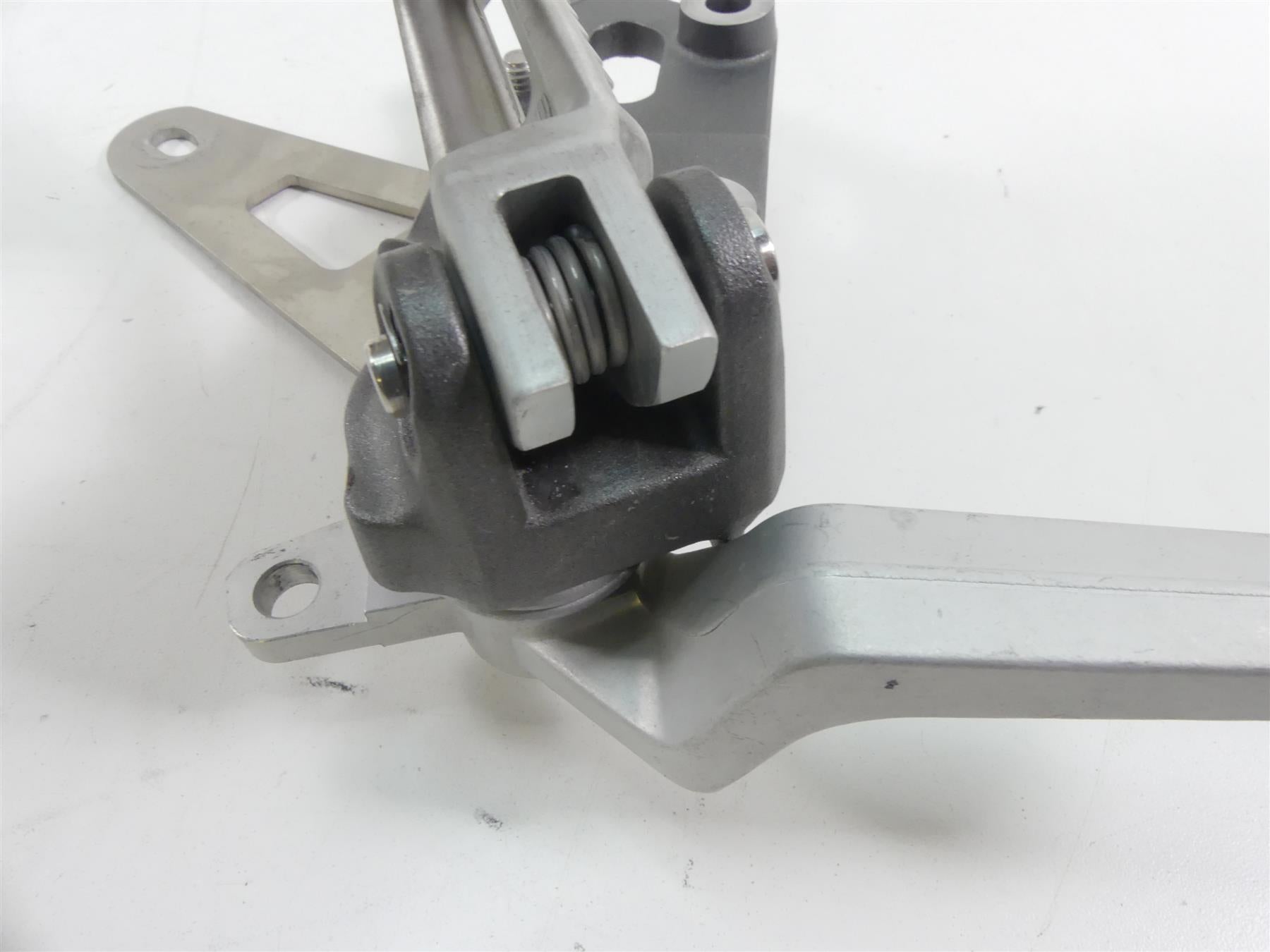 2020 Triumph Speed Triple RS 1050 Front Right Footpeg & Brake Pedal T2081766 {{ shop.shopifyCountryName }} - Mototech271