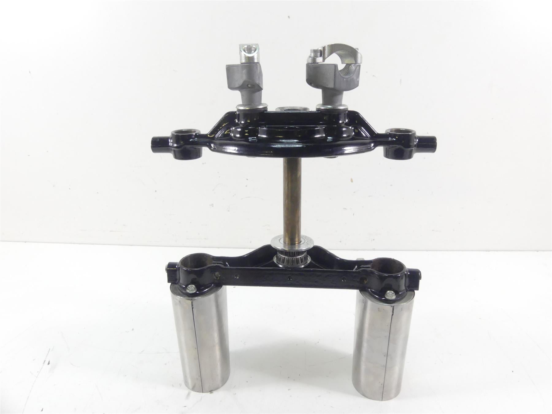 2007 Harley FLHTCU SE2 CVO Electra Glide Triple Tree & Riser Set 41mm 45446-87A {{ shop.shopifyCountryName }} - Mototech271