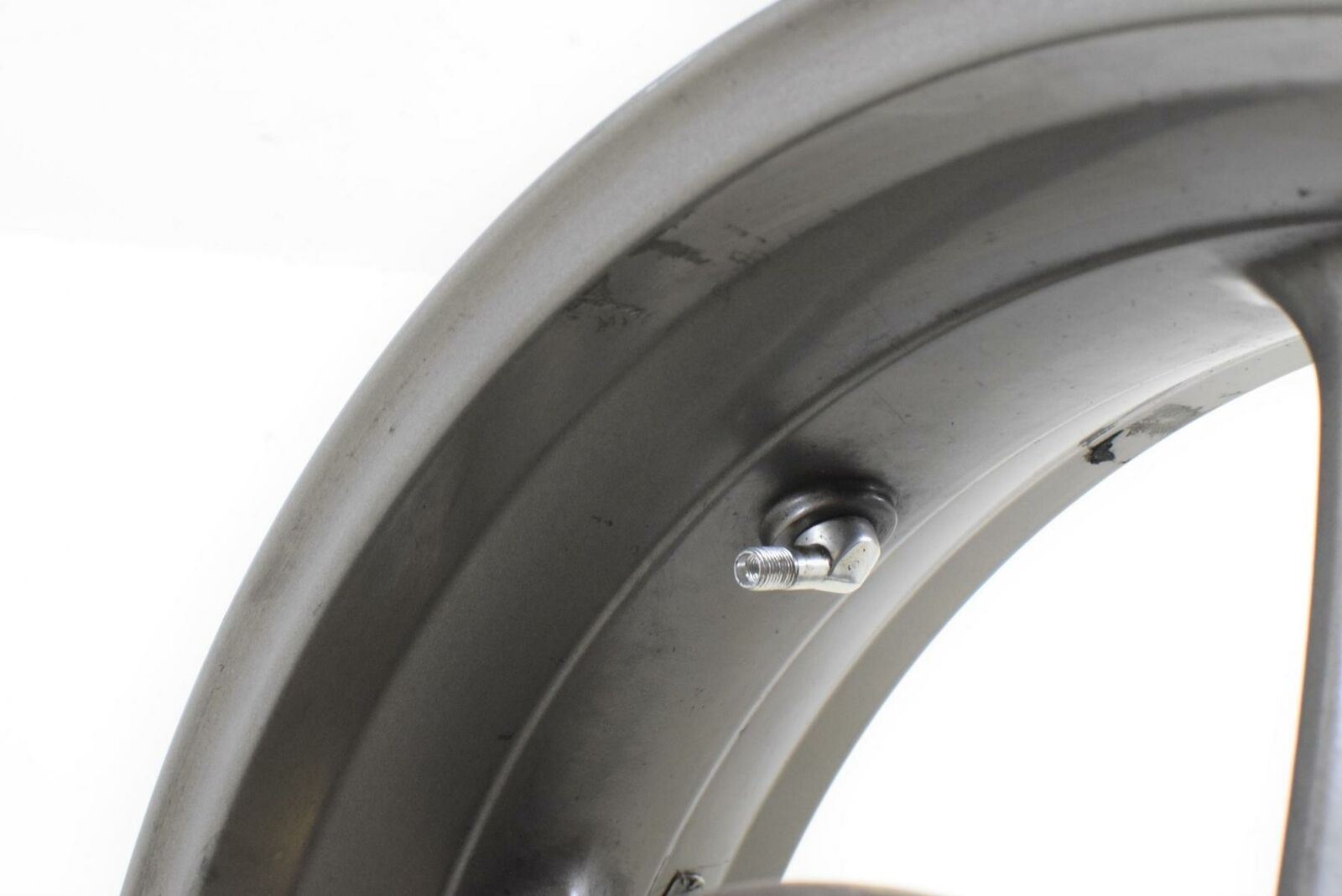 2009 Triumph Daytona 675 Rear Wheel Rim Straight 17x5.5 T2010843 {{ shop.shopifyCountryName }} - Mototech271