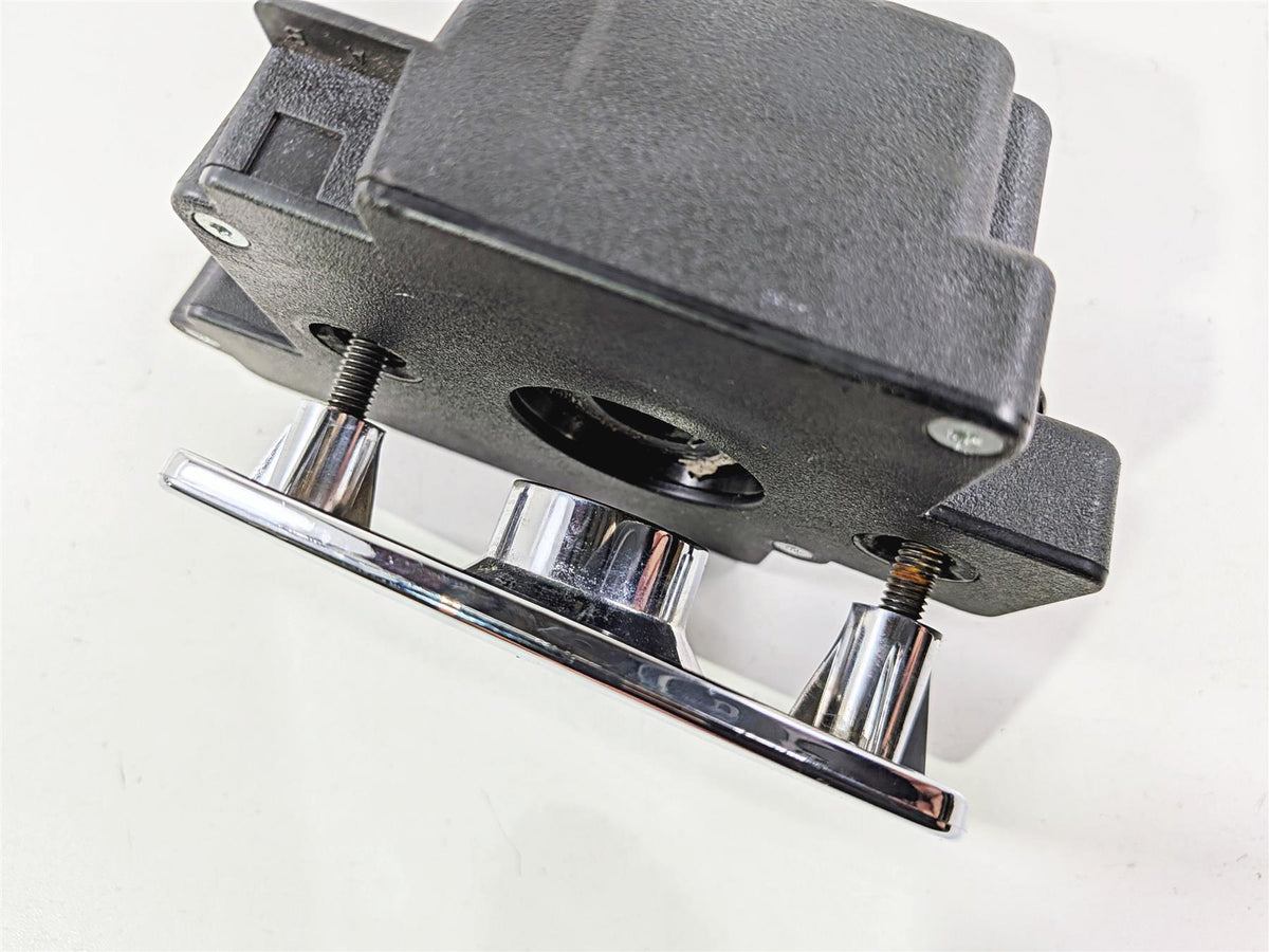 2020 Indian Challenger Limited Right Manual Saddle Bag Lock Latch 4017839-Mototech271