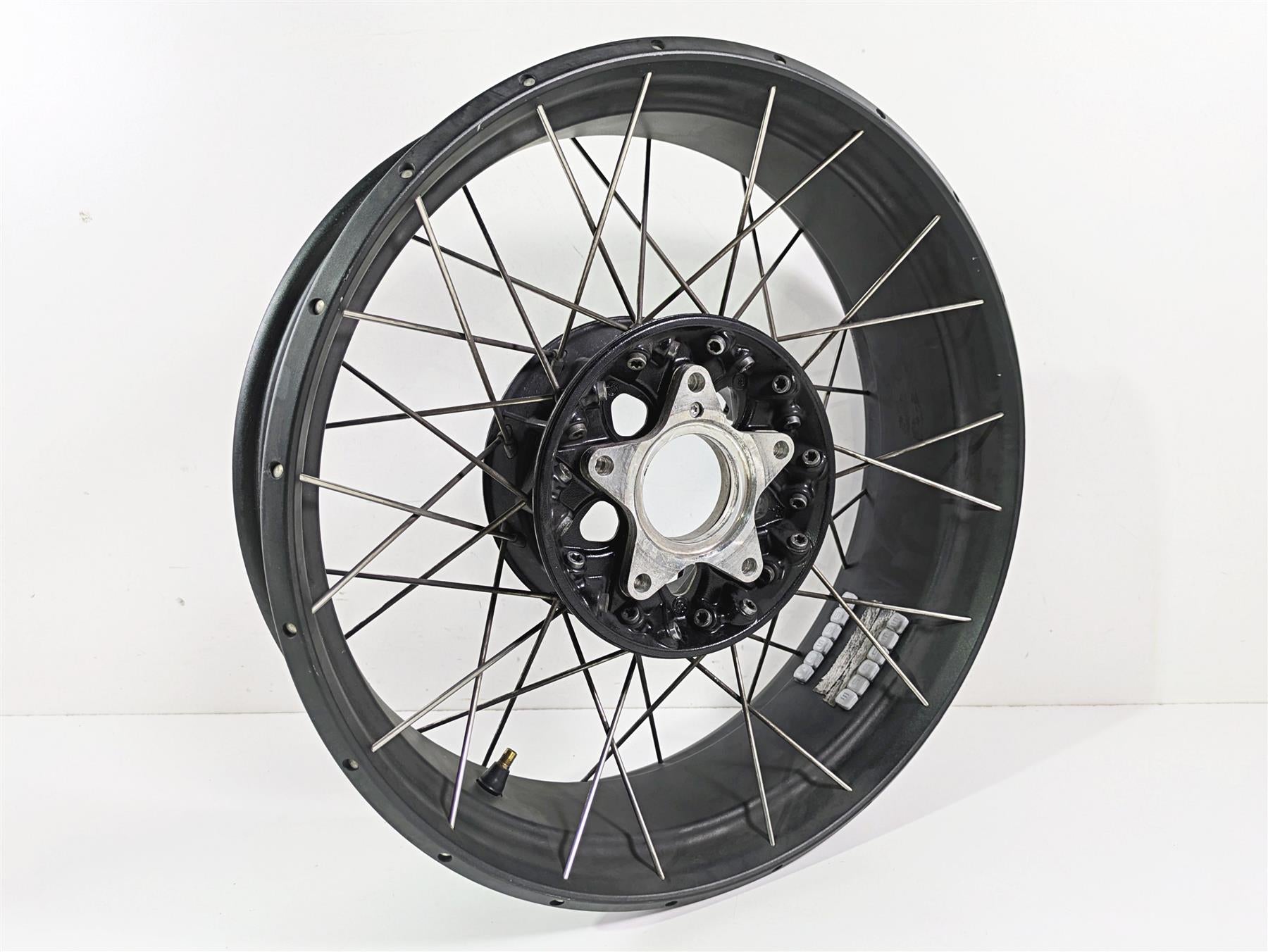 2018 BMW R nineT Urban GS K33 Straight 17x4.5 Rear Wheel Spoke Rim 36318562513 {{ shop.shopifyCountryName }} - Mototech271