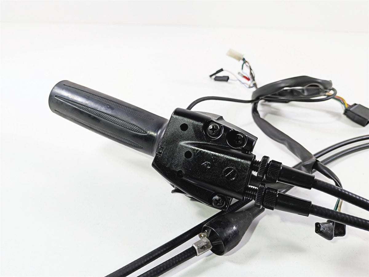 2013 Victory Vision Tour Right Hand Control Switch & Grip Heater 4011357 {{ shop.shopifyCountryName }} - Mototech271