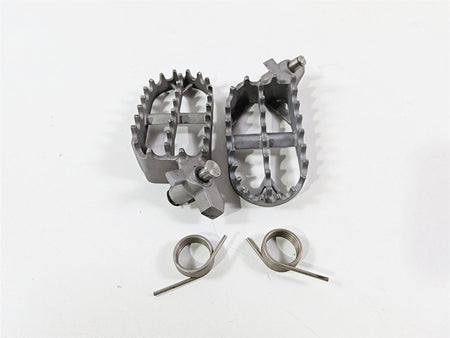 2019 BMW R1250GS K50 Enduro Front Foot Peg Rest Set 46718529843 46718529844 {{ shop.shopifyCountryName }} - Mototech271
