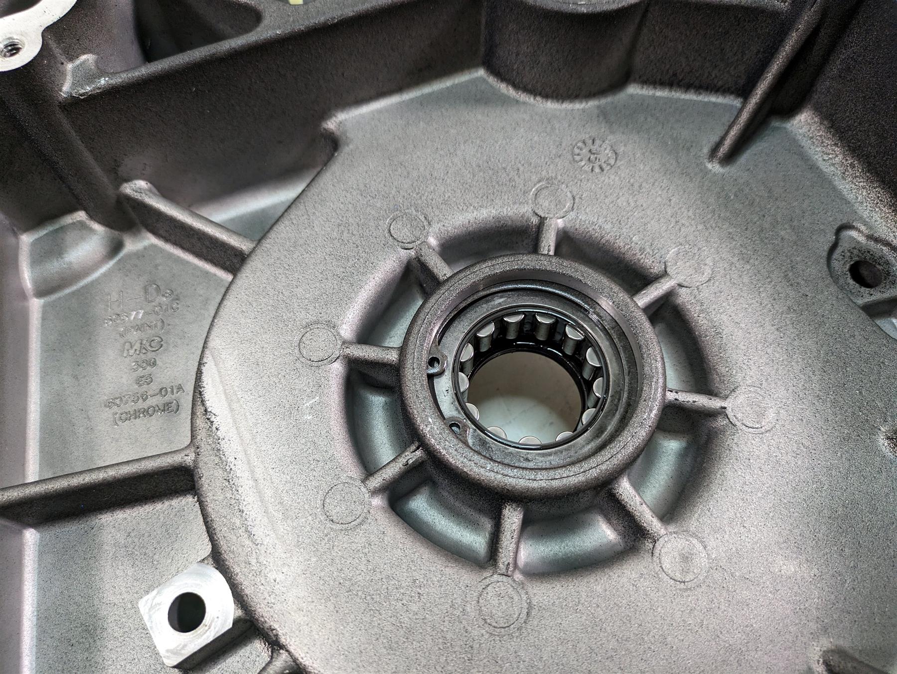 2006 Harley Touring FLHTCUI Electra Glide Inner Primary Drive Cover 60677-01C {{ shop.shopifyCountryName }} - Mototech271