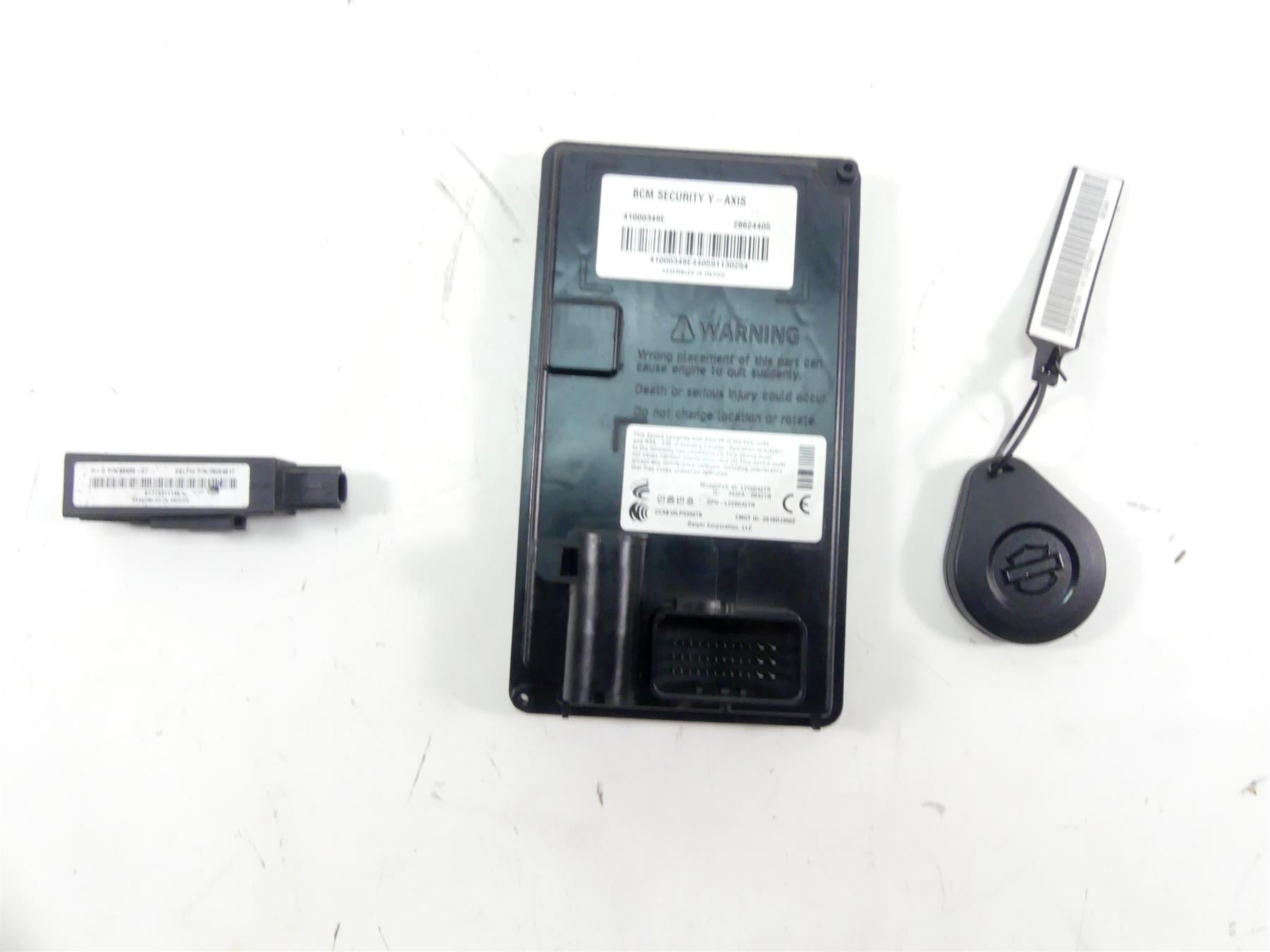 2017 Harley Softail FXSB Breakout Bcm Body Control Module Key Fob 41000349E {{ shop.shopifyCountryName }} - Mototech271