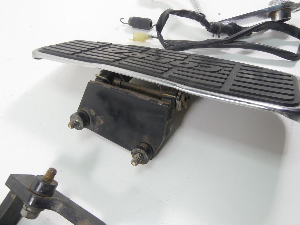 1998 Honda Shadow VT1100T Cobra Front Floorboards + Shift & Brake Lever 06-1621 {{ shop.shopifyCountryName }} - Mototech271