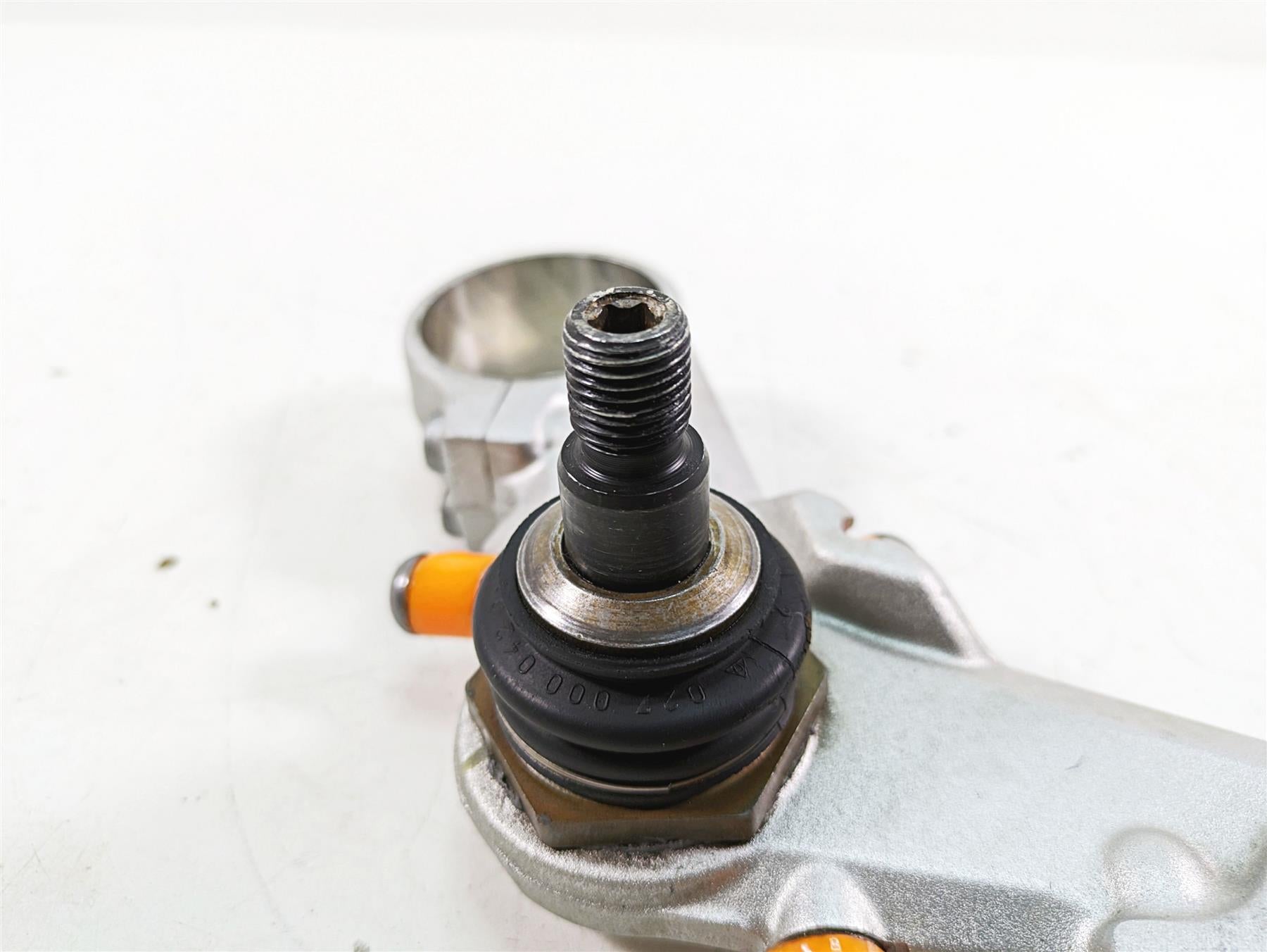 2007 BMW R1200GS K255 Adv Lower Triple Tree Steering Clamp 31427664956 7664962 {{ shop.shopifyCountryName }} - Mototech271