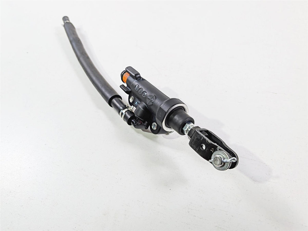 2025 Yamaha YZF R7 Rear 1/2 Brake Master Cylinder Brembo 56P-2583V-01-00 {{ shop.shopifyCountryName }} - Mototech271