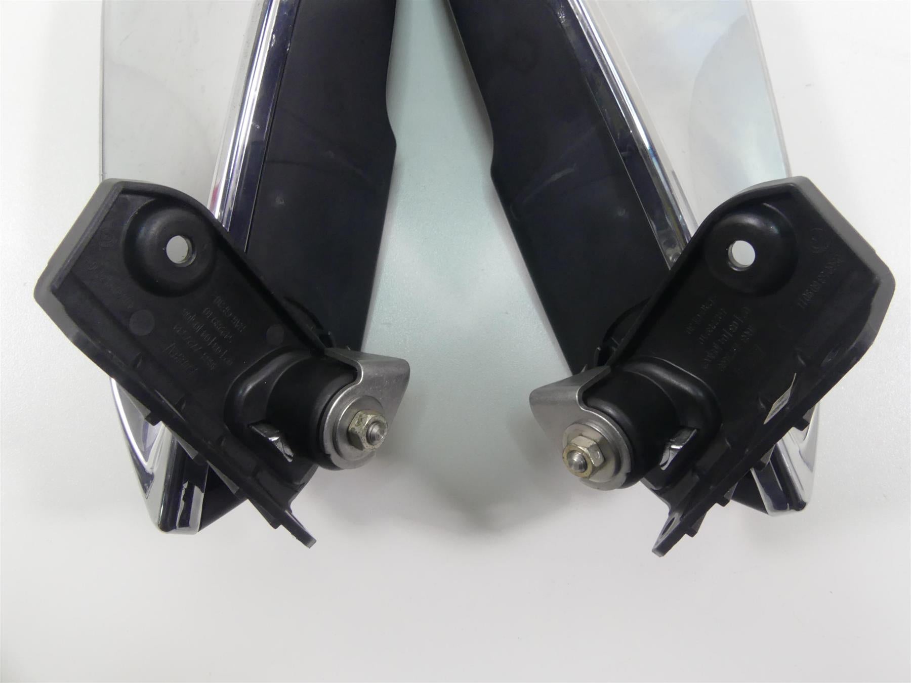 2014 BMW K1600 GTL K48 Chrome Side Windshield Screen Deflector Set 46637727534 {{ shop.shopifyCountryName }} - Mototech271