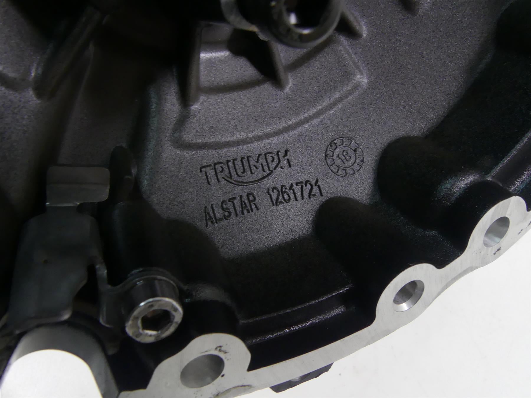2020 Triumph Speed Triple RS 1050 Stator Alternator Generator Cover T1261721 {{ shop.shopifyCountryName }} - Mototech271