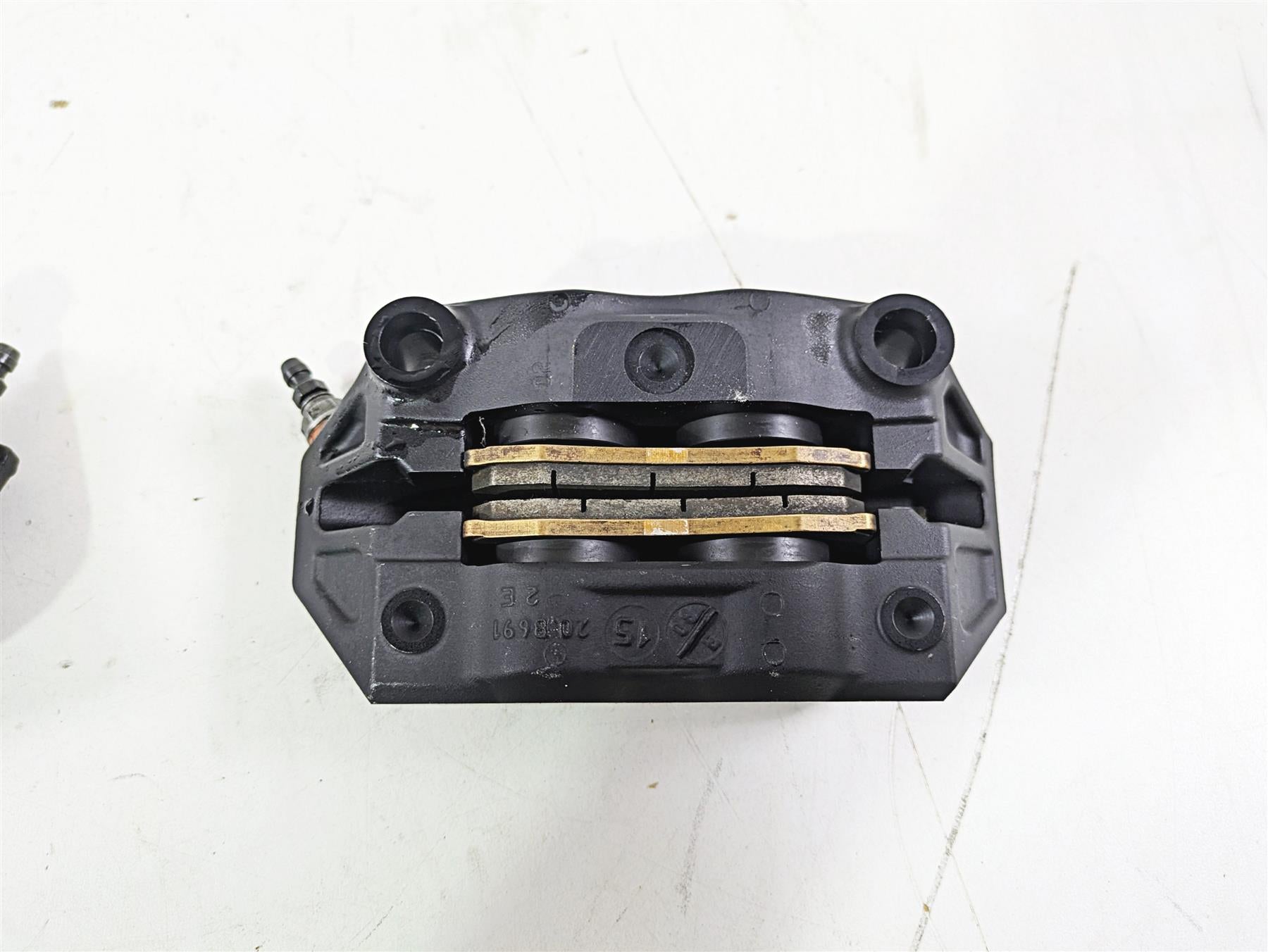 2016 BMW F800R K73 Brembo 100mm Front Brake Caliper Set 34118535161 34118535162 {{ shop.shopifyCountryName }} - Mototech271