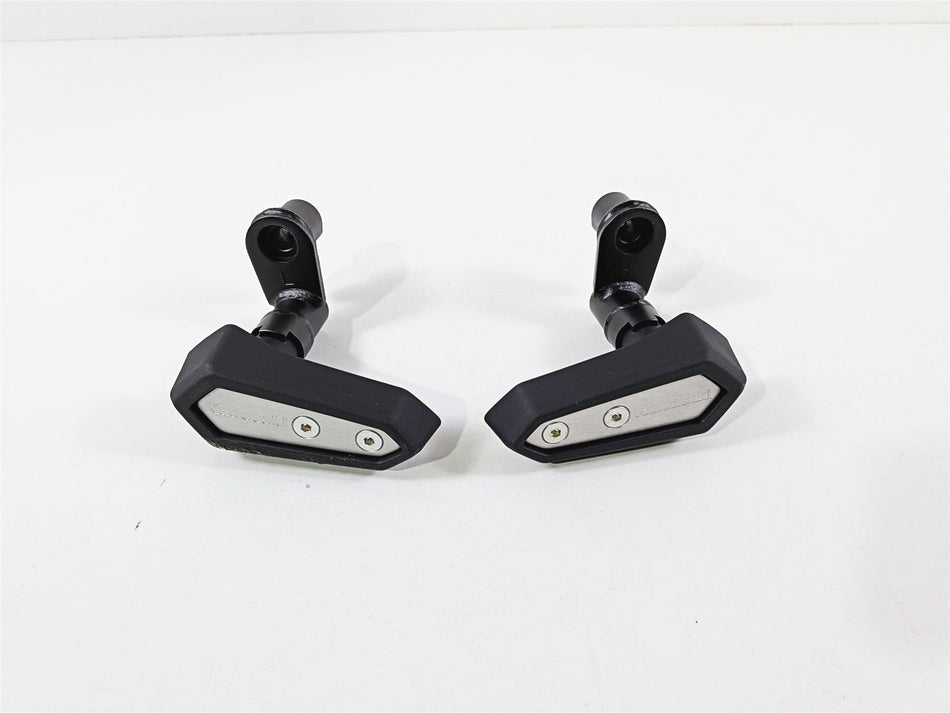 2024 Kawasaki EX500 Ninja 40th An. Left Right Frame Slider Set 99994-2006 {{ shop.shopifyCountryName }} - Mototech271