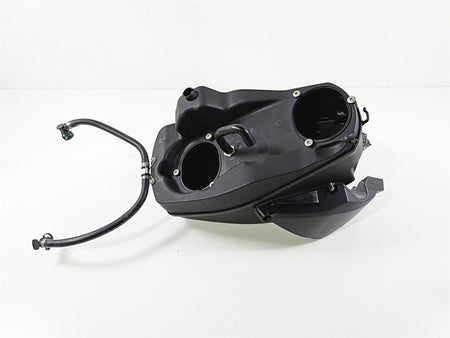 2011 Ducati Streetfighter 1098 S Air Box Breather & Injectors & Ducs 44211393B {{ shop.shopifyCountryName }} - Mototech271