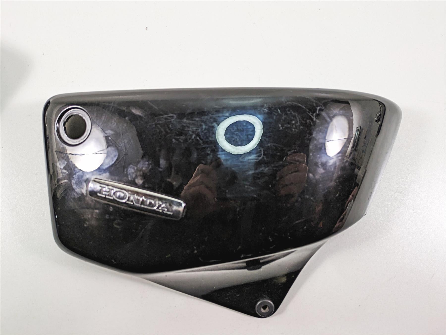 2006 Honda VT1100 C2 Shadow Side Cover Fairing Cowl Set 83610-MCK-A70Z {{ shop.shopifyCountryName }} - Mototech271