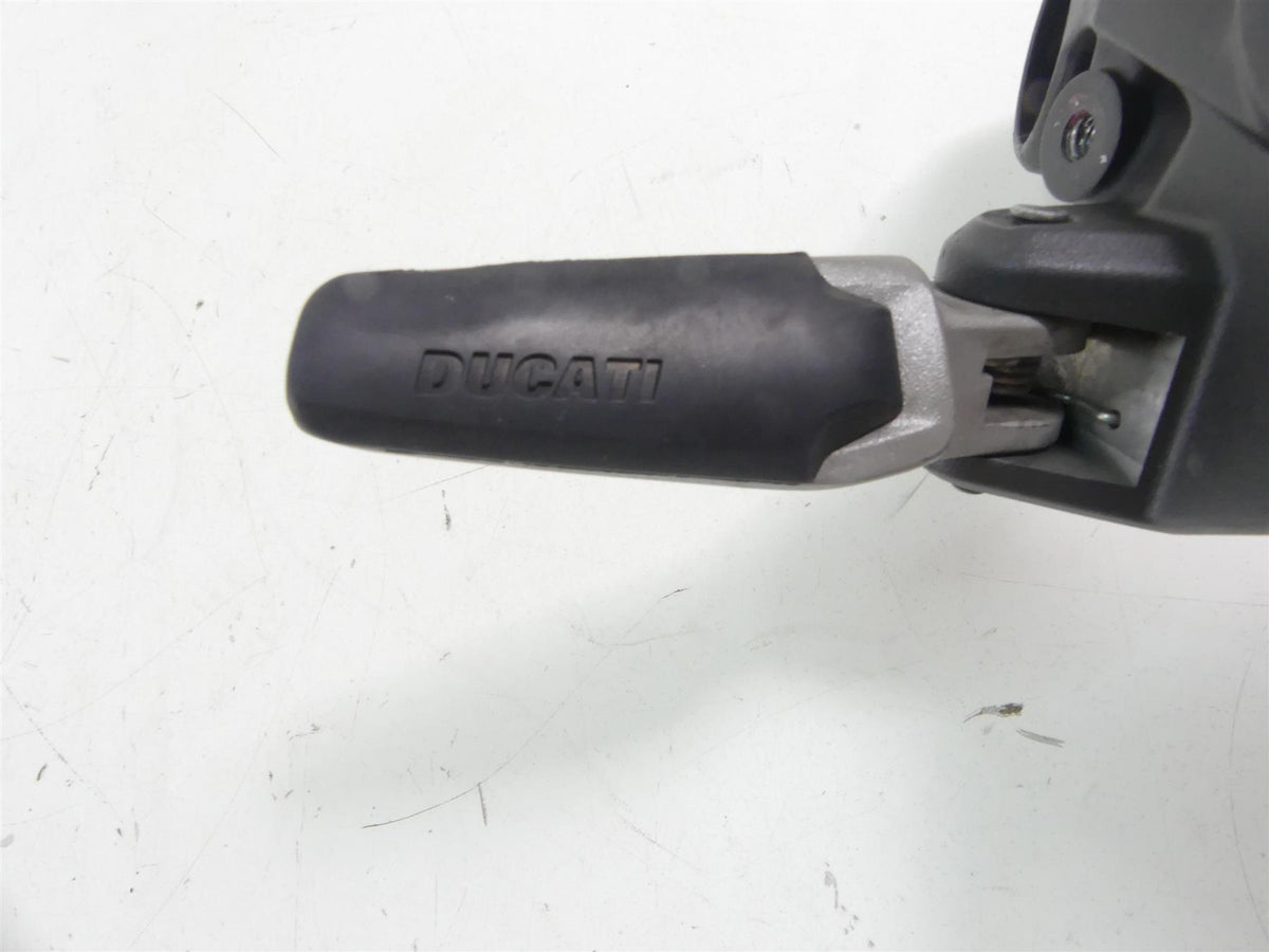 2017 Ducati Monster 1200 S Left Front Foot Peg Footpeg + Mount 82432981B {{ shop.shopifyCountryName }} - Mototech271