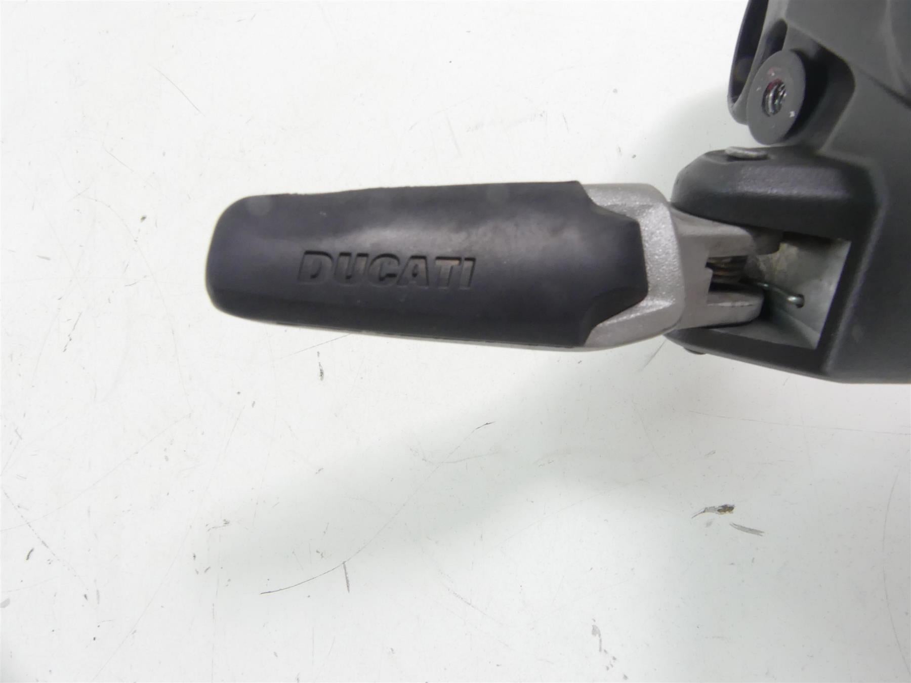 2017 Ducati Monster 1200 S Left Front Foot Peg Footpeg + Mount 82432981B {{ shop.shopifyCountryName }} - Mototech271