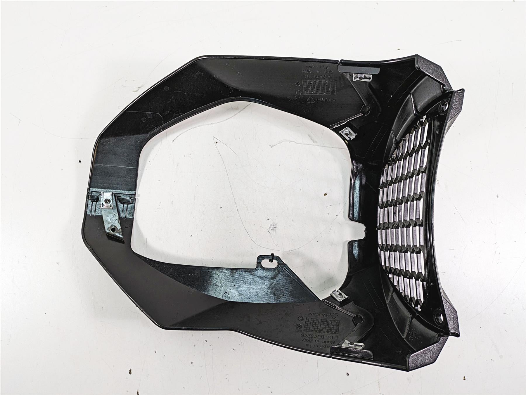 2020 Aprilia Tuono V4 Factory Bug Spoiler Fairing Set B043248 B043247 B043246 {{ shop.shopifyCountryName }} - Mototech271