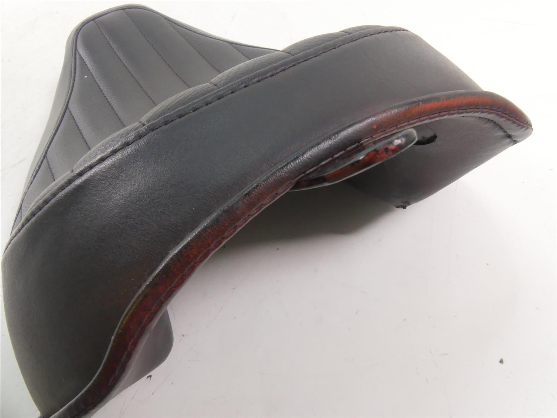2016 Harley FLS Softail Slim Front Rider Driver Saddle Seat -Read 52000031A {{ shop.shopifyCountryName }} - Mototech271