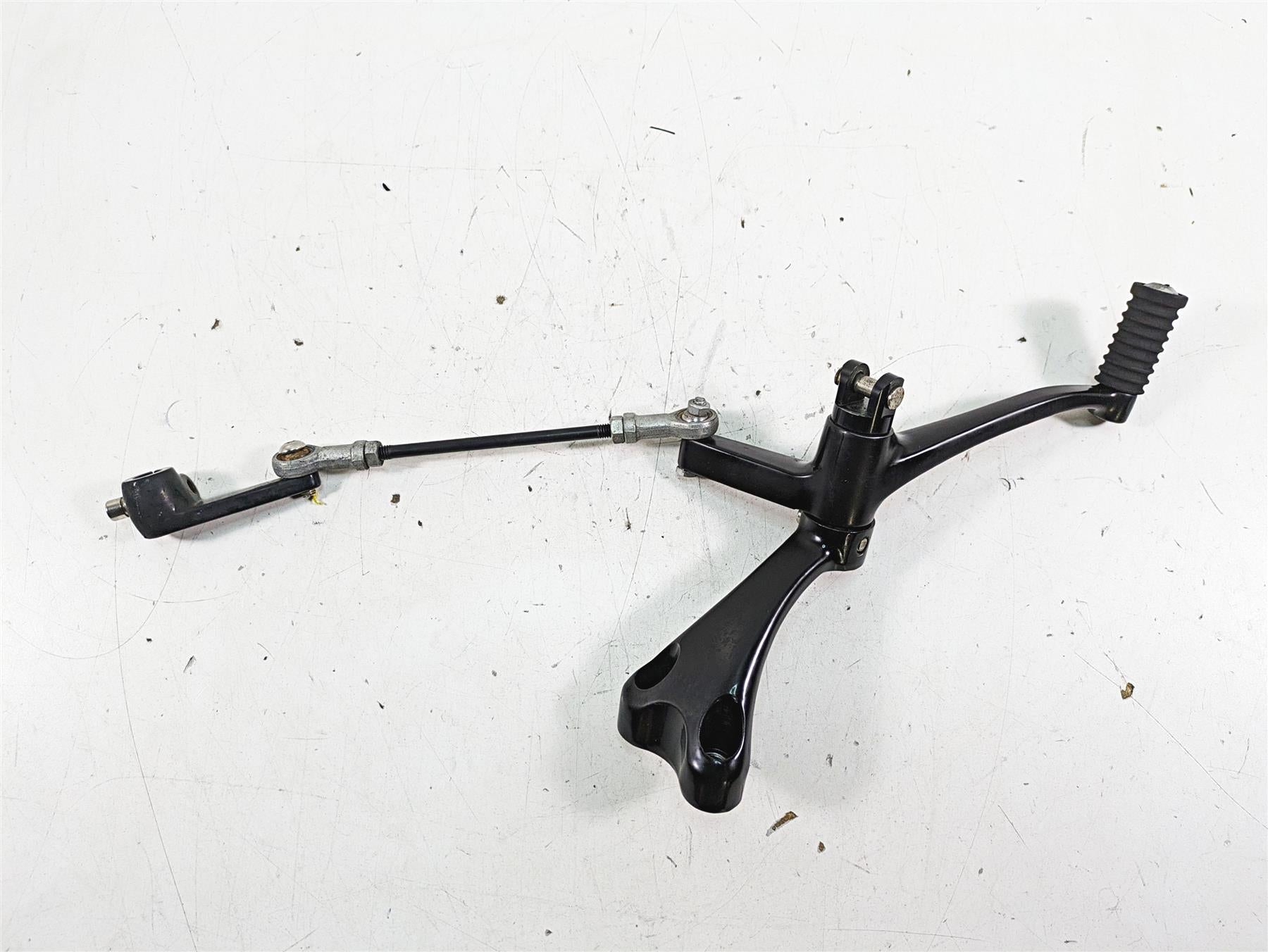 2017 Harley XL883 N Sportster Iron Front Left Mid Peg Mount & Shifter 42972-04 {{ shop.shopifyCountryName }} - Mototech271