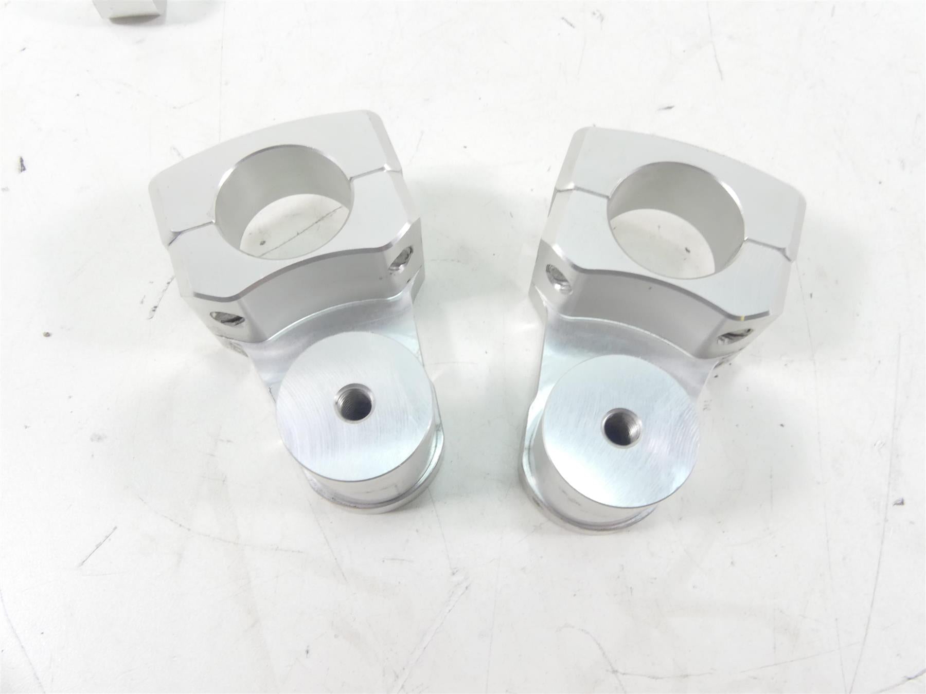 2017 BMW R1200GS GSW K50 Fox 2" Handlebar Riser Extension Mounts 1R-P13R-2125 {{ shop.shopifyCountryName }} - Mototech271