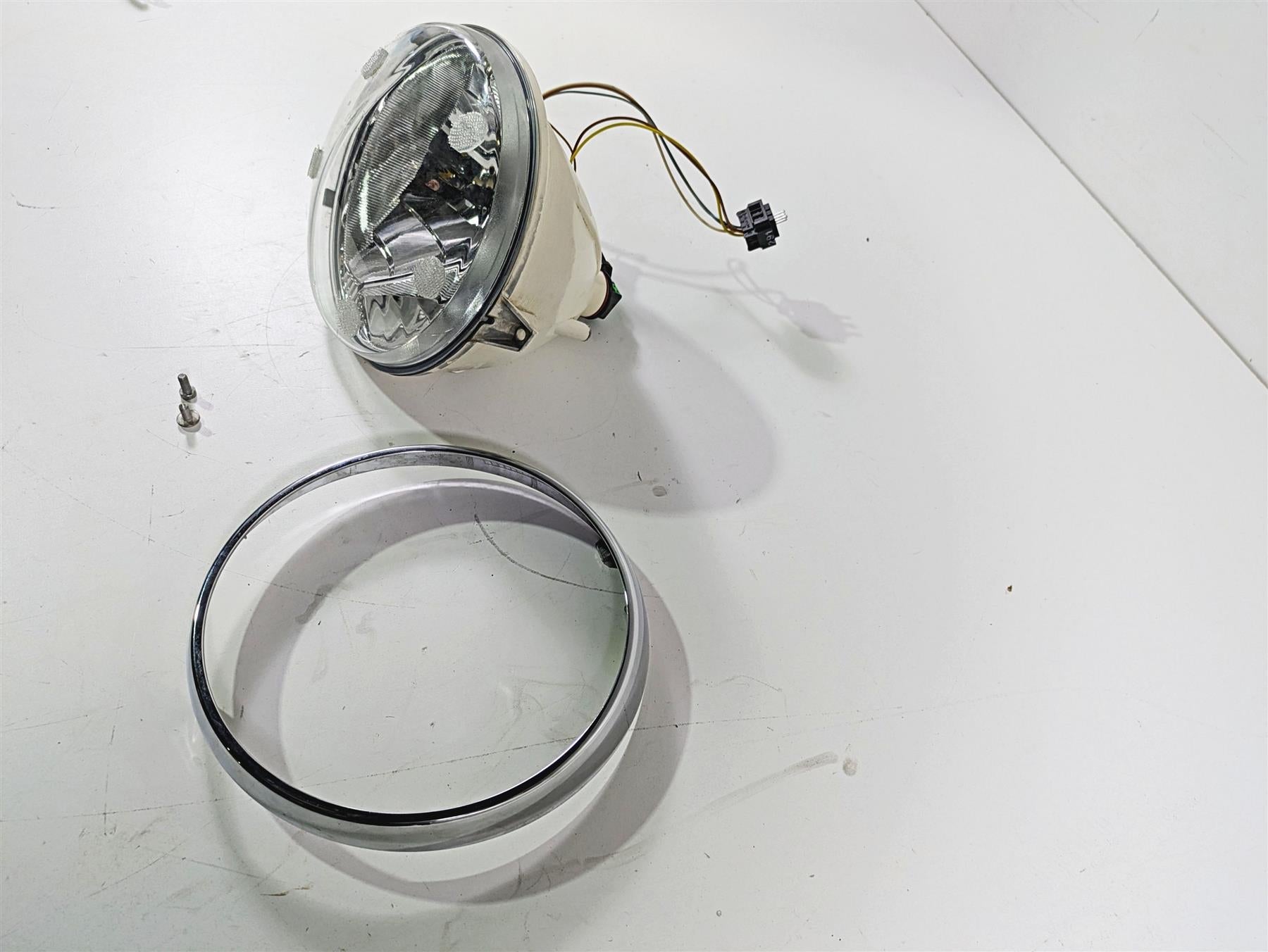 2012 BMW R1200R K27 Headlight Head Light Lamp Lens + Trim Ring -Read 63128530117 {{ shop.shopifyCountryName }} - Mototech271