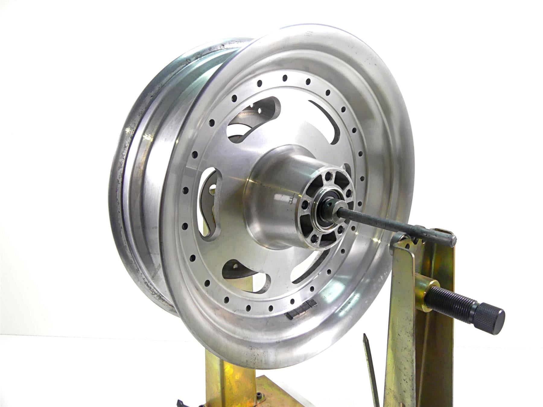 2010 Harley FXDF Dyna Fat Bob Rear Wheel Rim Slotted 16x5 40900179 {{ shop.shopifyCountryName }} - Mototech271