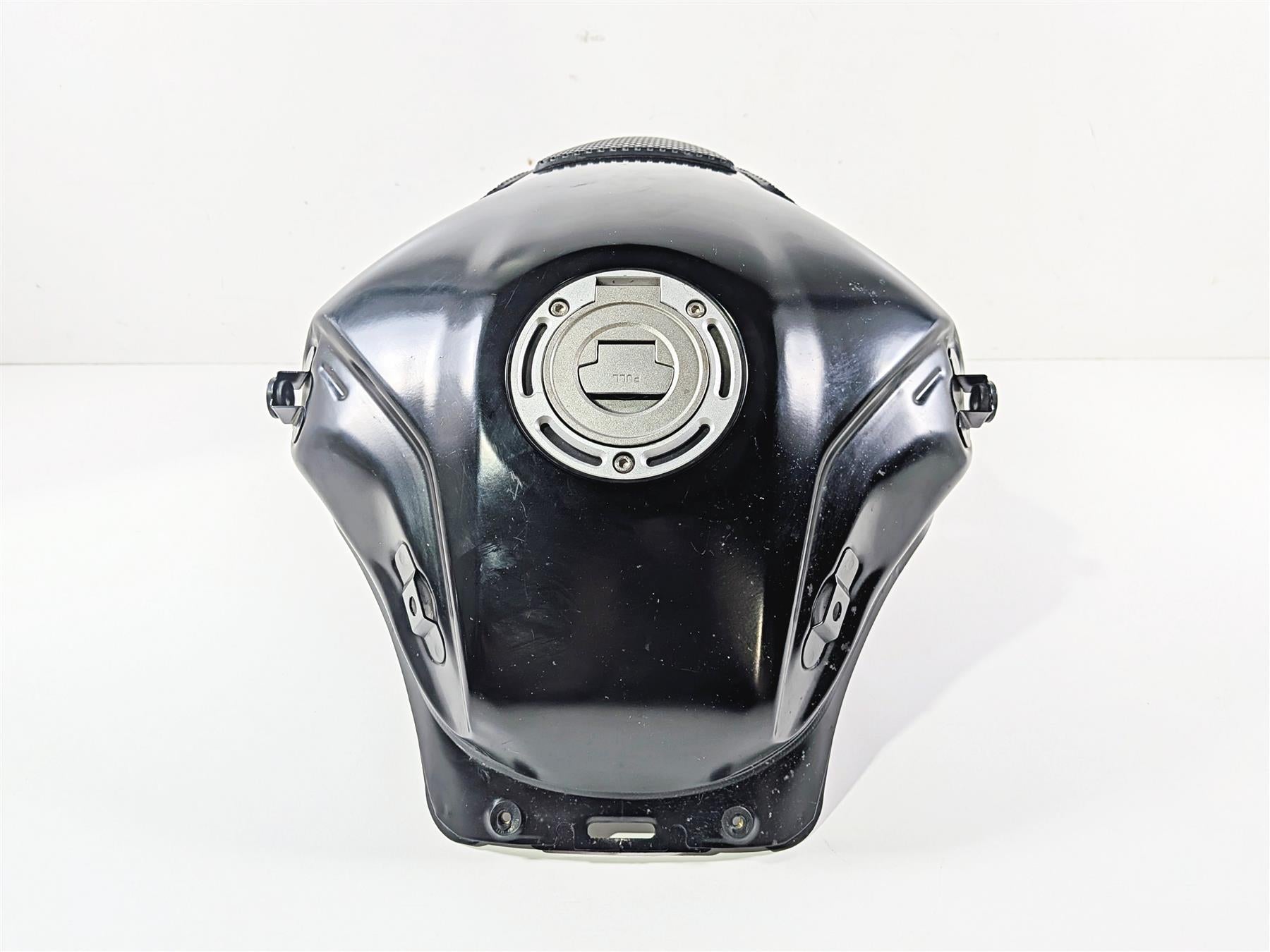 2023 Yamaha MT10 MTN1000 Fuel Gas Petrol Tank Lid & Key -No Dent B67-24110-01-P0 {{ shop.shopifyCountryName }} - Mototech271