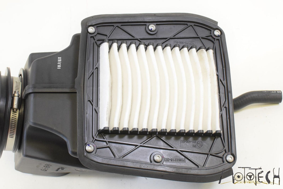 2019 Indian Scout Airbox Air Box Cleaner Breather Filter Housing 5453256-01 {{ shop.shopifyCountryName }} - Mototech271