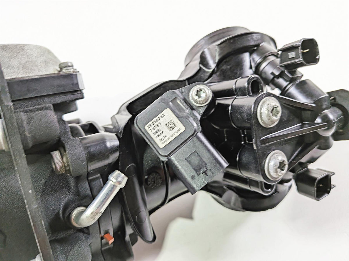 2017 Harley Touring FLHXS Street Glide Throttle Body Fuel Injection 27200025 27300122 {{ shop.shopifyCountryName }} - Mototech271