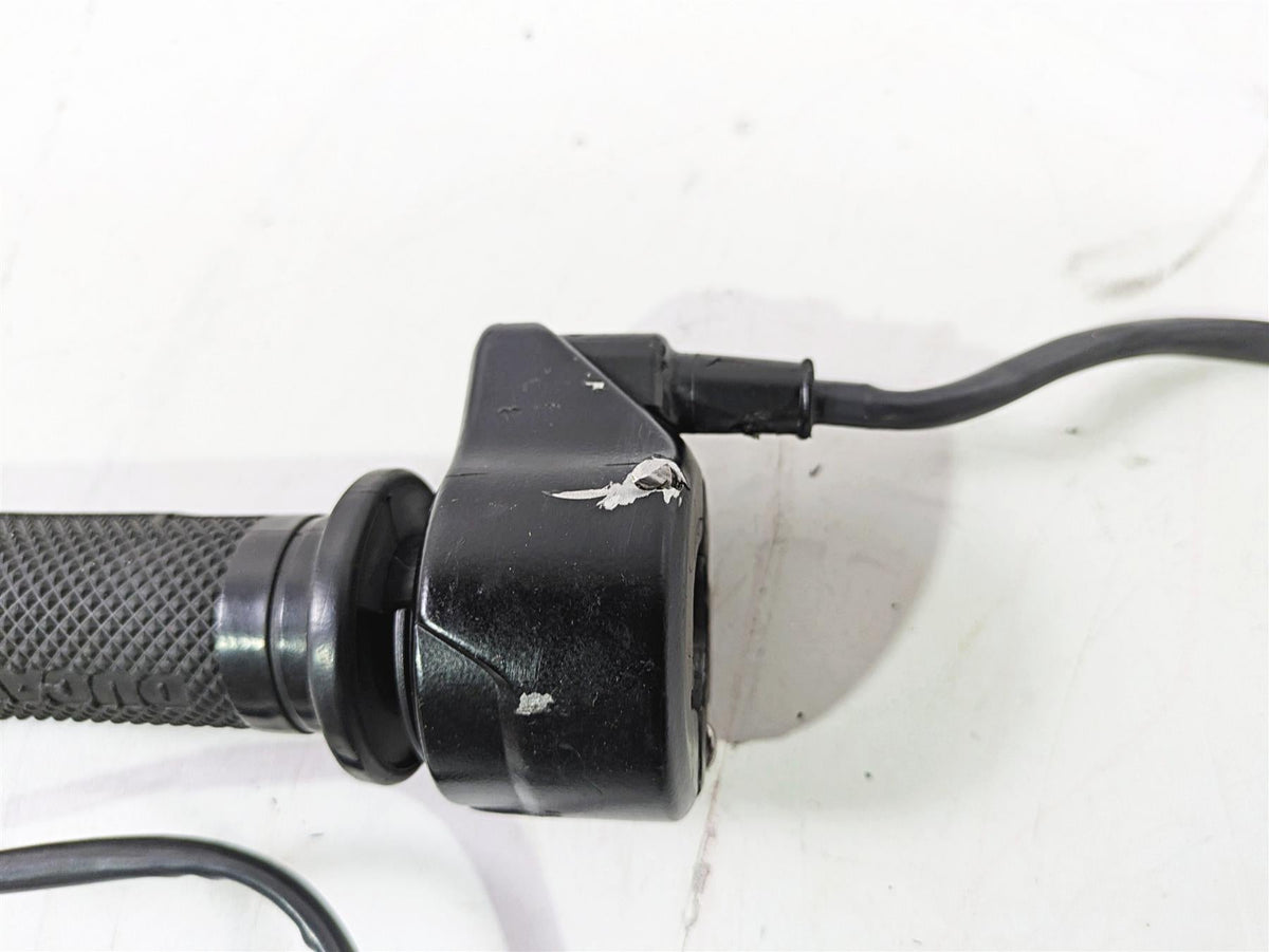 2018 Ducati Hypermotard 939 SP Ride By Wire Throttle Grip READ 66020033E {{ shop.shopifyCountryName }} - Mototech271