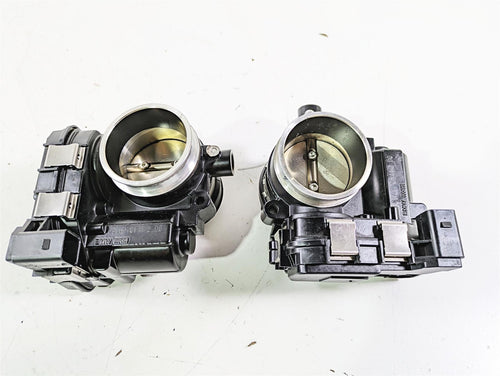 2018  BMW R1200GS GSW K50 Throttle Body Bodies Set 13548564959 | Mototech271