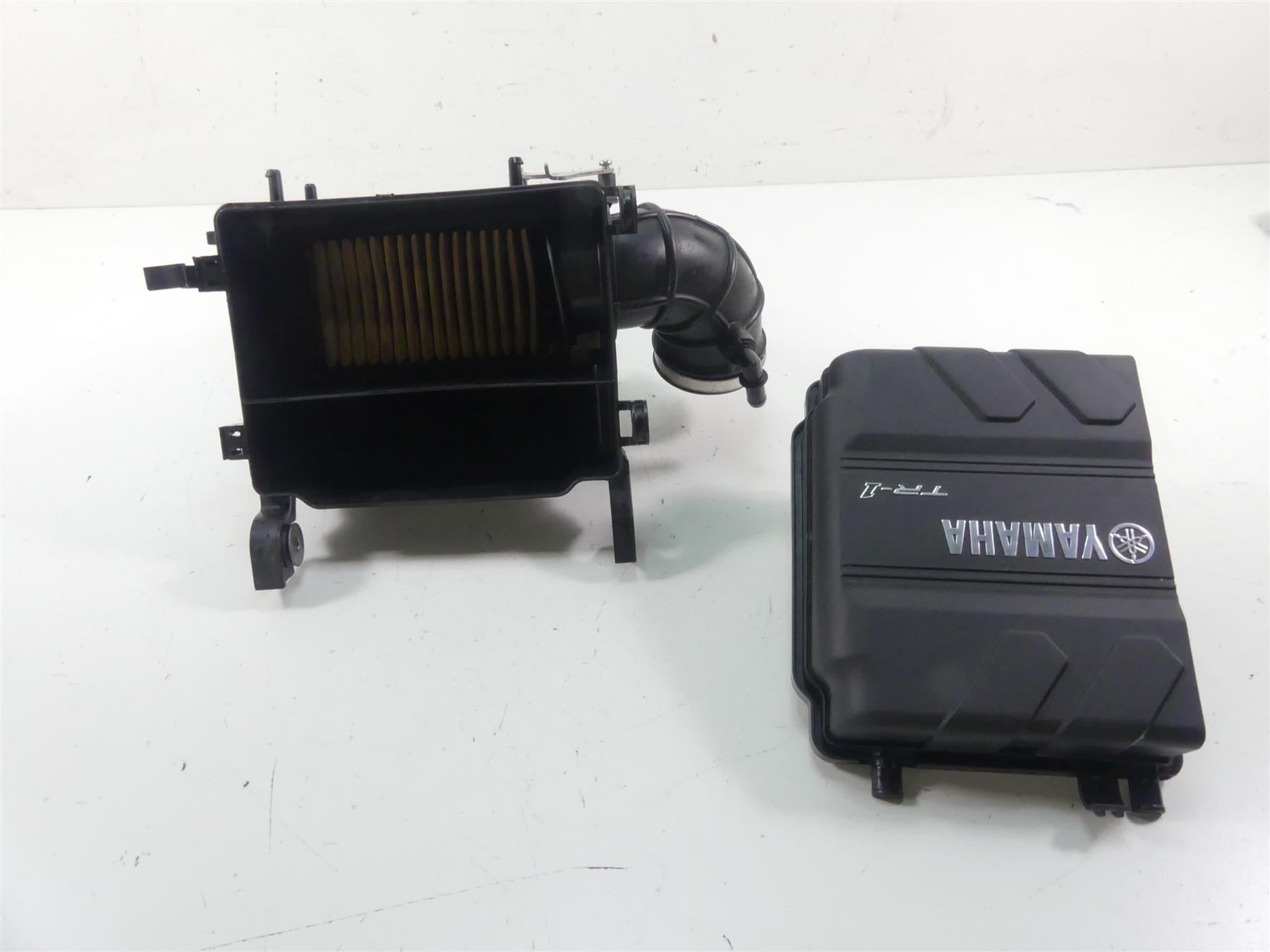 2017 Yamaha Waverunner EX Sport 1050 BS Air Filter Box Breather 6EY-14410-00-00 {{ shop.shopifyCountryName }} - Mototech271