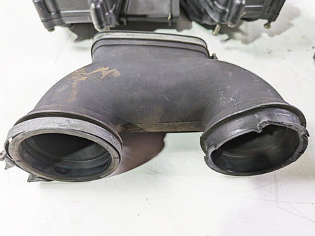 2004 Yamaha XVZ1300 Royal Star Air Box Cleaner Breather Set 4XY-1442A-00-00 {{ shop.shopifyCountryName }} - Mototech271