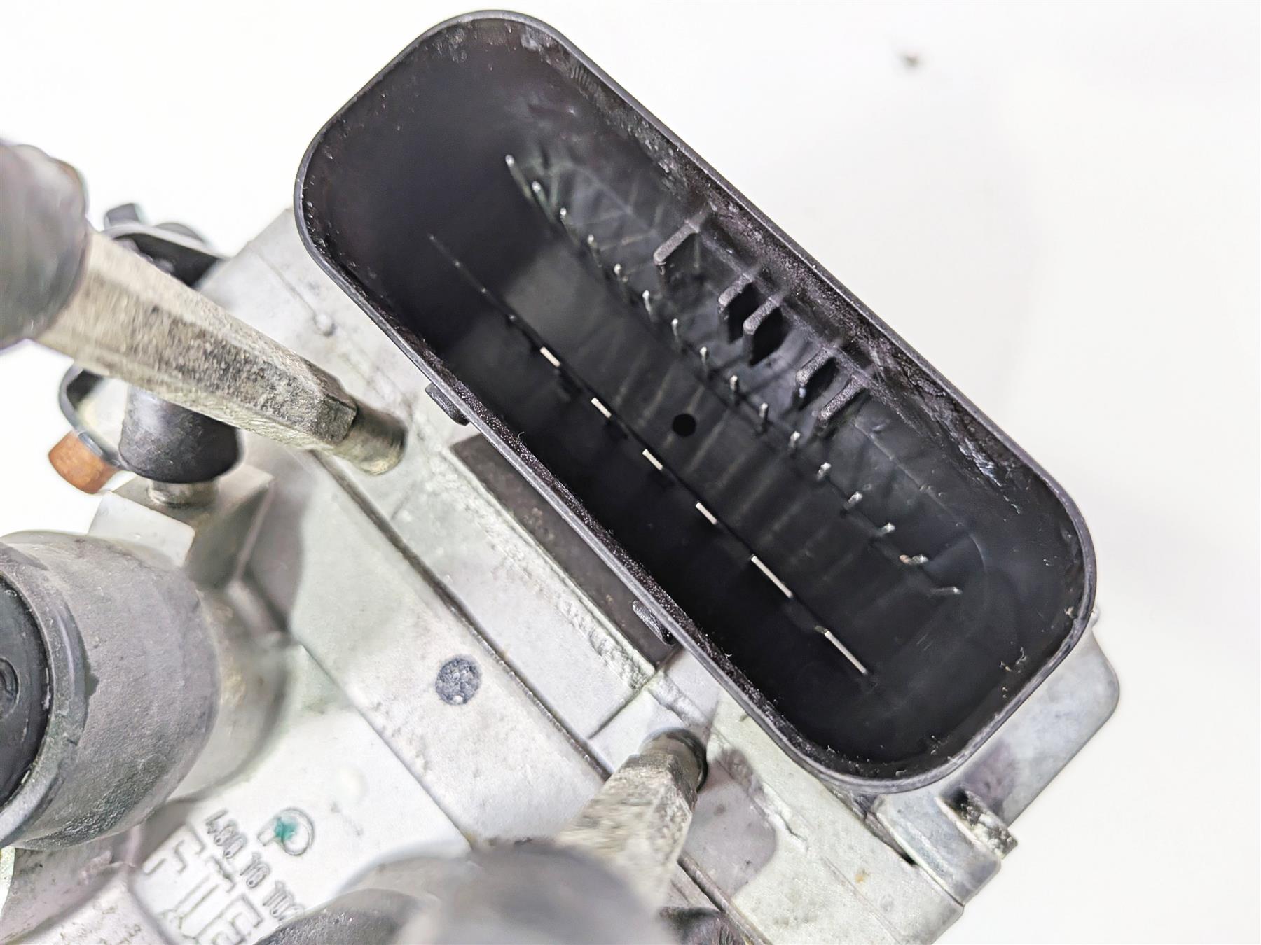 2002 BMW K1200LT 89V3 Integral Abs Control Module Pump -READ 34517728205 {{ shop.shopifyCountryName }} - Mototech271