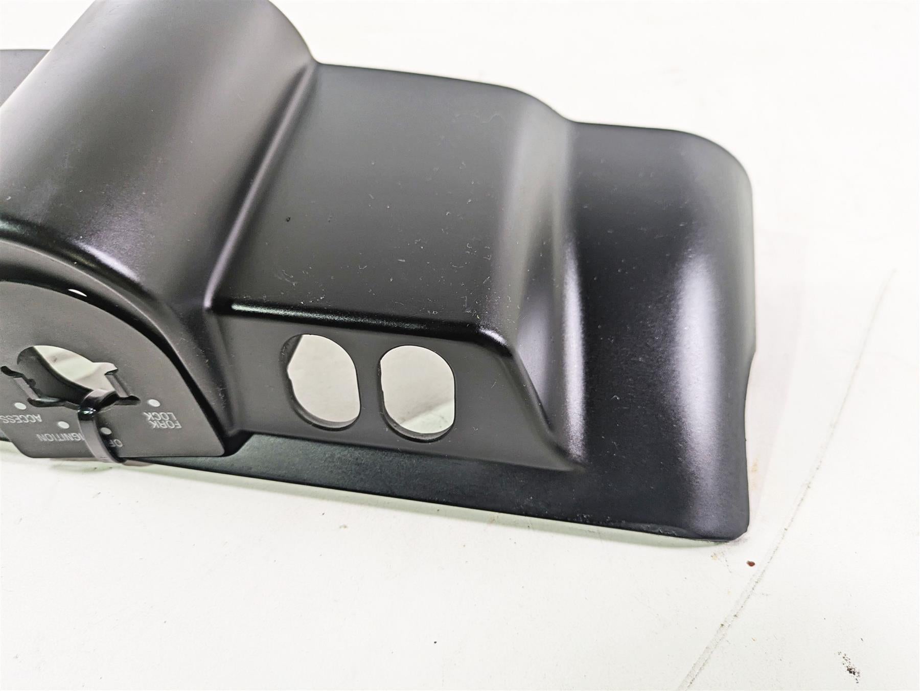 1996 Harley Touring FLHTCUI Electra Glide Ignition Switch Cover 58510-96 {{ shop.shopifyCountryName }} - Mototech271