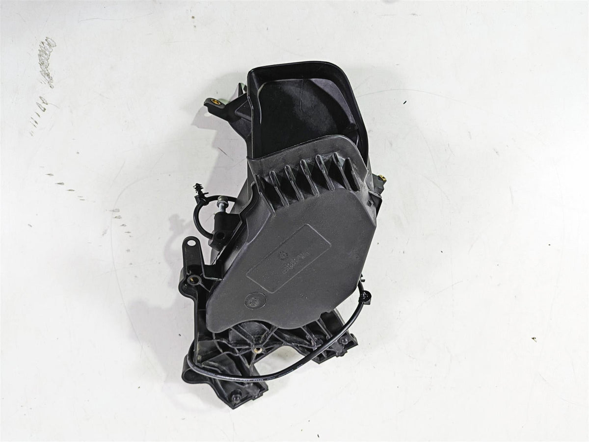 2017 Harley Touring FLTRXS Road Glide Media Storage Compartment Right 76000370A {{ shop.shopifyCountryName }} - Mototech271