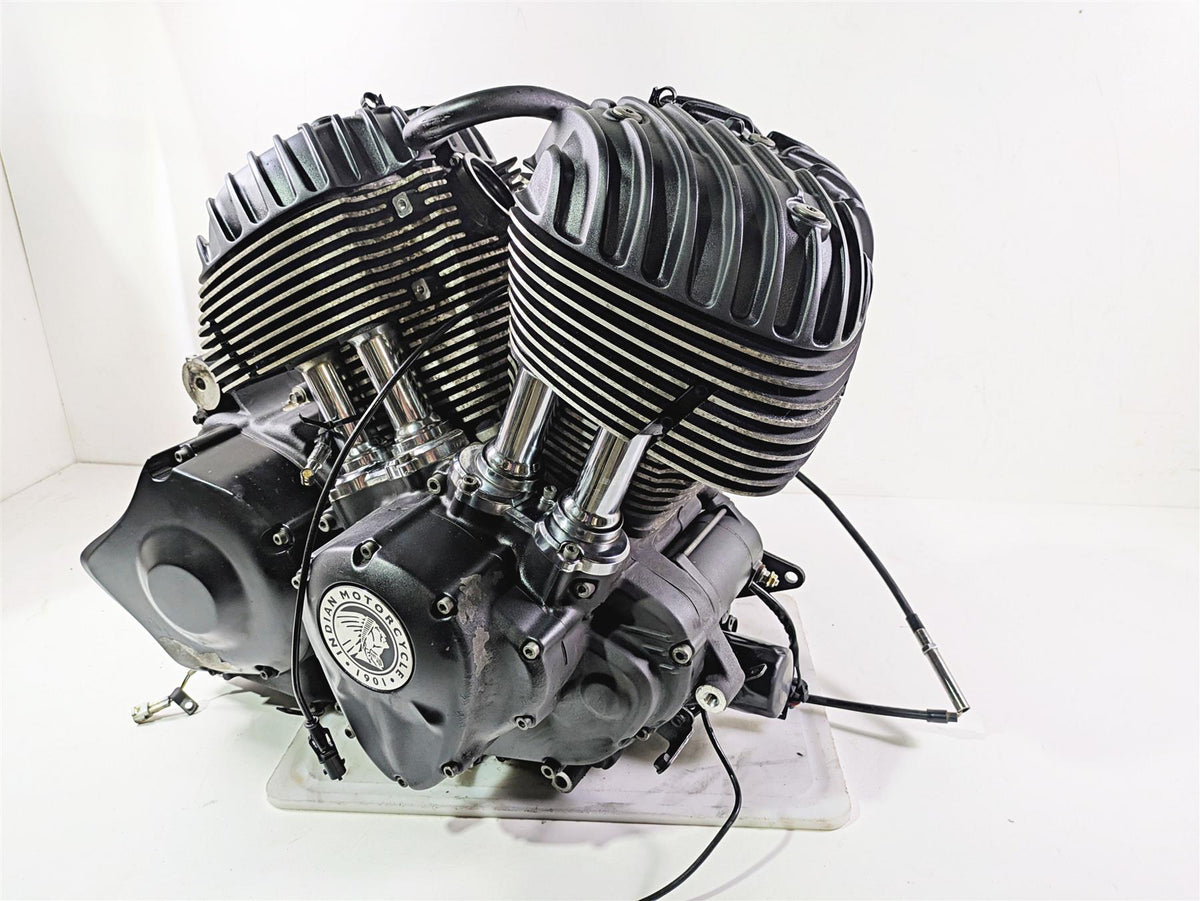 2018 Indian Springfield Dark Horse Engine Transmission 111ci - For Parts 2208414 {{ shop.shopifyCountryName }} - Mototech271