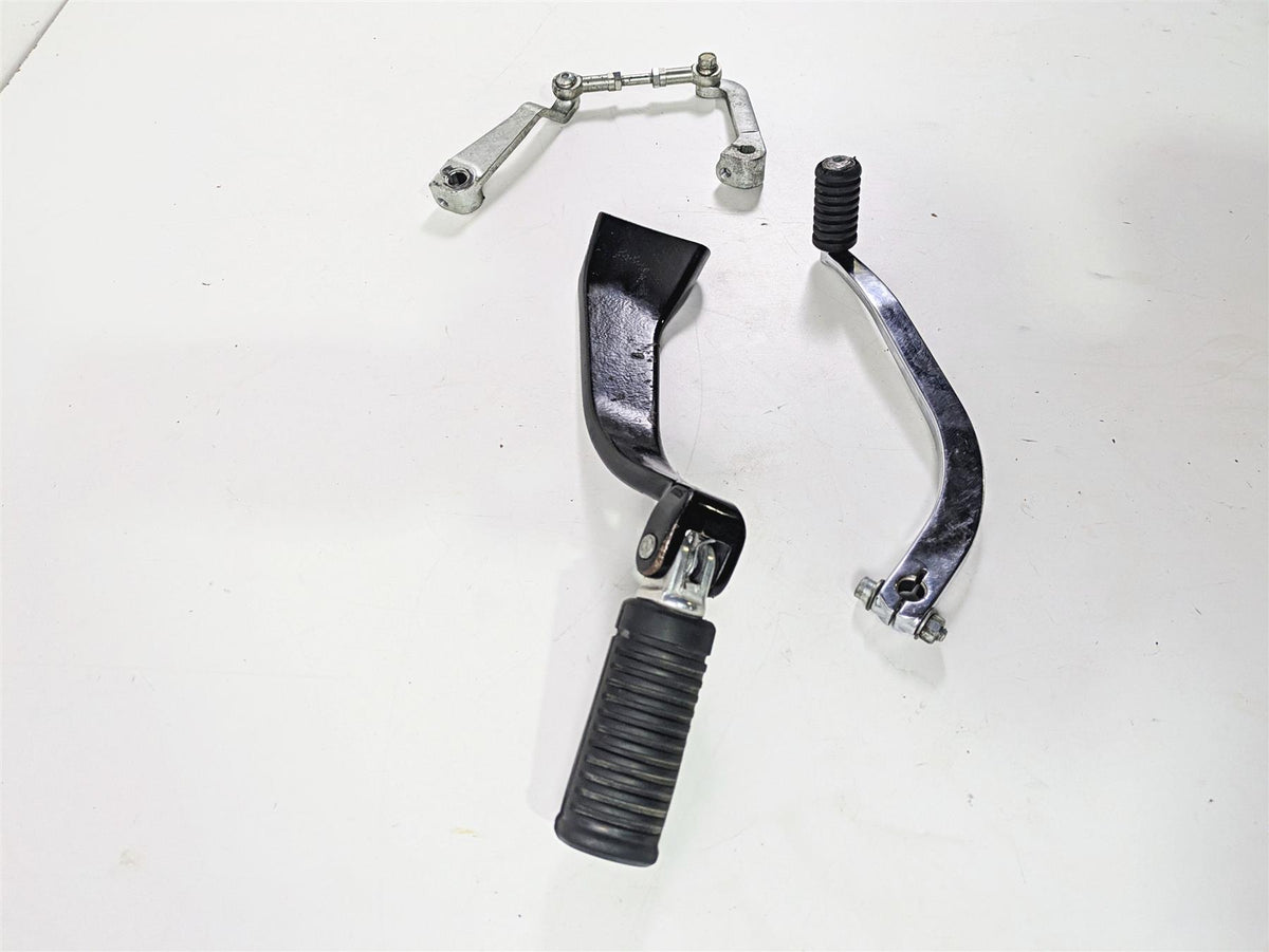 2020 Harley Softail FXST Standard Left Footpeg & Shifter Pedal 50500603 33600126 {{ shop.shopifyCountryName }} - Mototech271