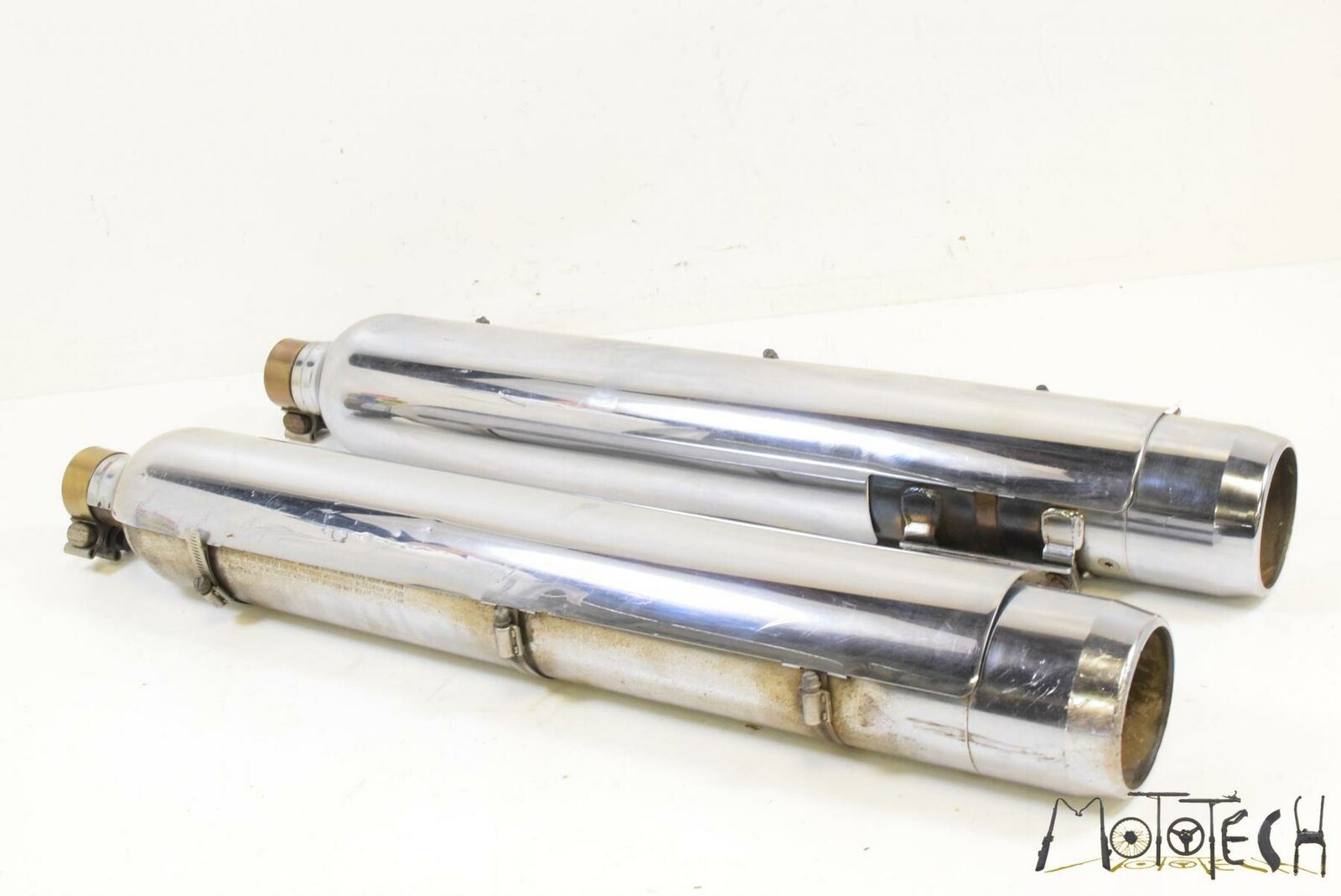 2011 Harley Touring FLTRU Road Glide Ultra Exhaust Pipe Muffler Silencer VIDEO {{ shop.shopifyCountryName }} - Mototech271