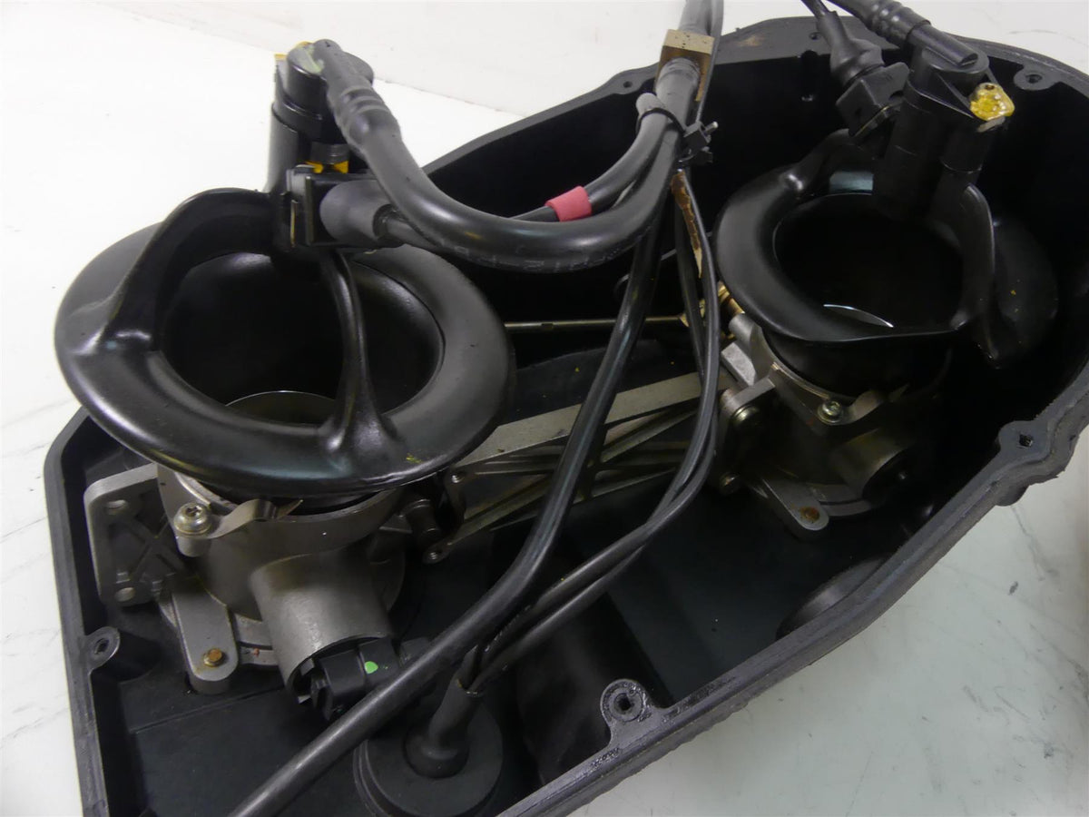 2006 Ducati 999 Biposto Air Box Filter Cleaner Throttle Body Bodies Set 28240541 {{ shop.shopifyCountryName }} - Mototech271