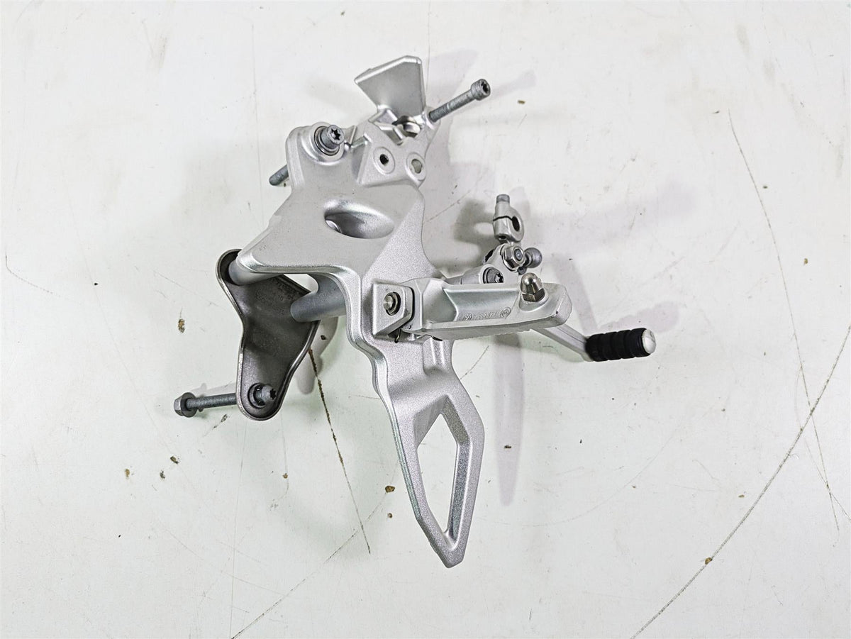 2016 BMW F800R K73 Left Rider Foot Peg Shifter Set 8527863 46718534959 {{ shop.shopifyCountryName }} - Mototech271