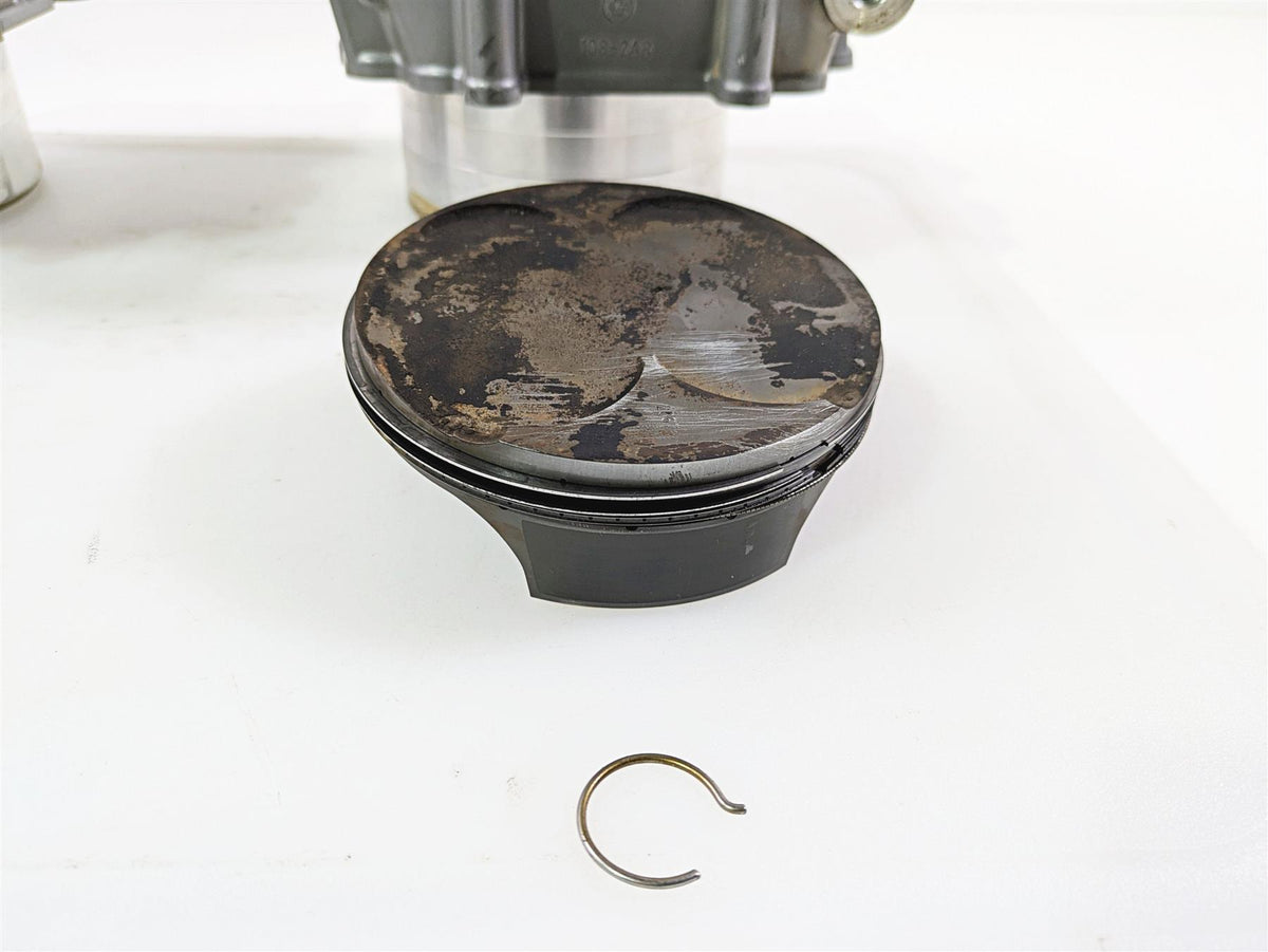2020 KTM 1290 Super Adventure R Cylinder Jug Piston Set 6173003810024 {{ shop.shopifyCountryName }} - Mototech271