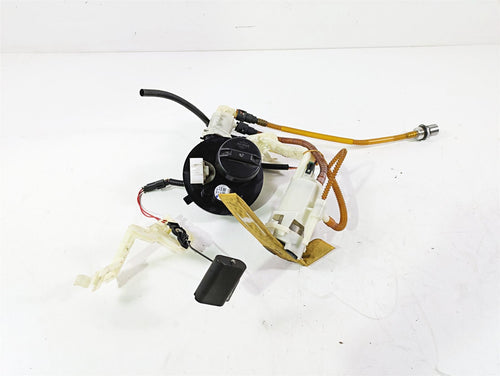 2010 Harley Touring FLHX Street Glide Fuel Gas Petrol Pump -Tested 75089-08B | Mototech271
