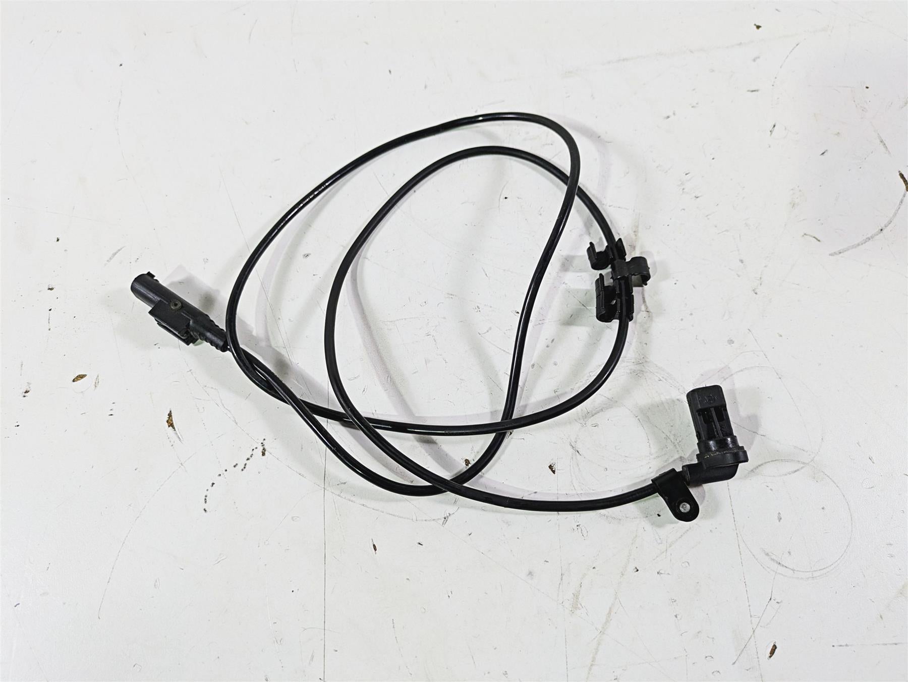 2016 Moto Guzzi Stelvio 1200 8V NTX Front Wheel Speed Abs Brake Sensor 859792 {{ shop.shopifyCountryName }} - Mototech271