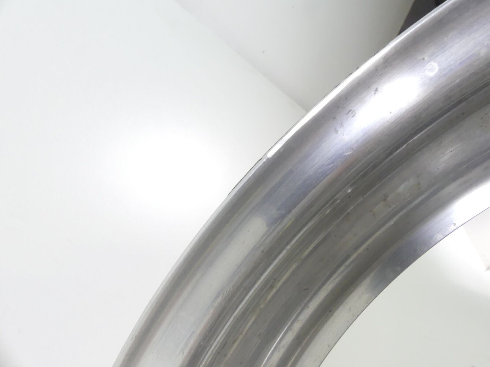 1999 Buell X1 Lightning Front Perf Machine Chicane Wheel Rim 17x3.5 - Read {{ shop.shopifyCountryName }} - Mototech271