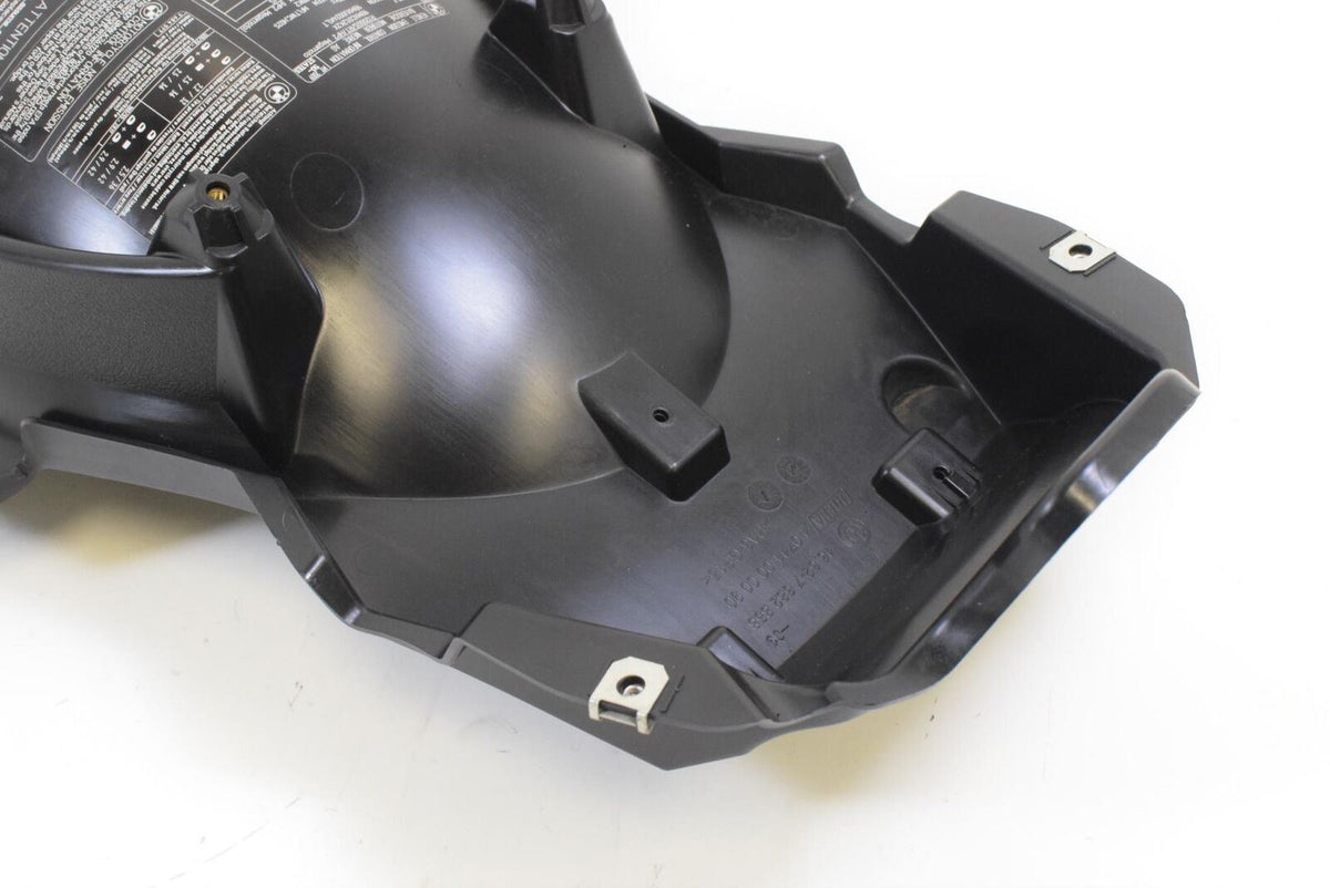 09 BMW R1200RT R1200 RT K26 Rear OEM Fender Mud Guard 46627682856 {{ shop.shopifyCountryName }} - Mototech271