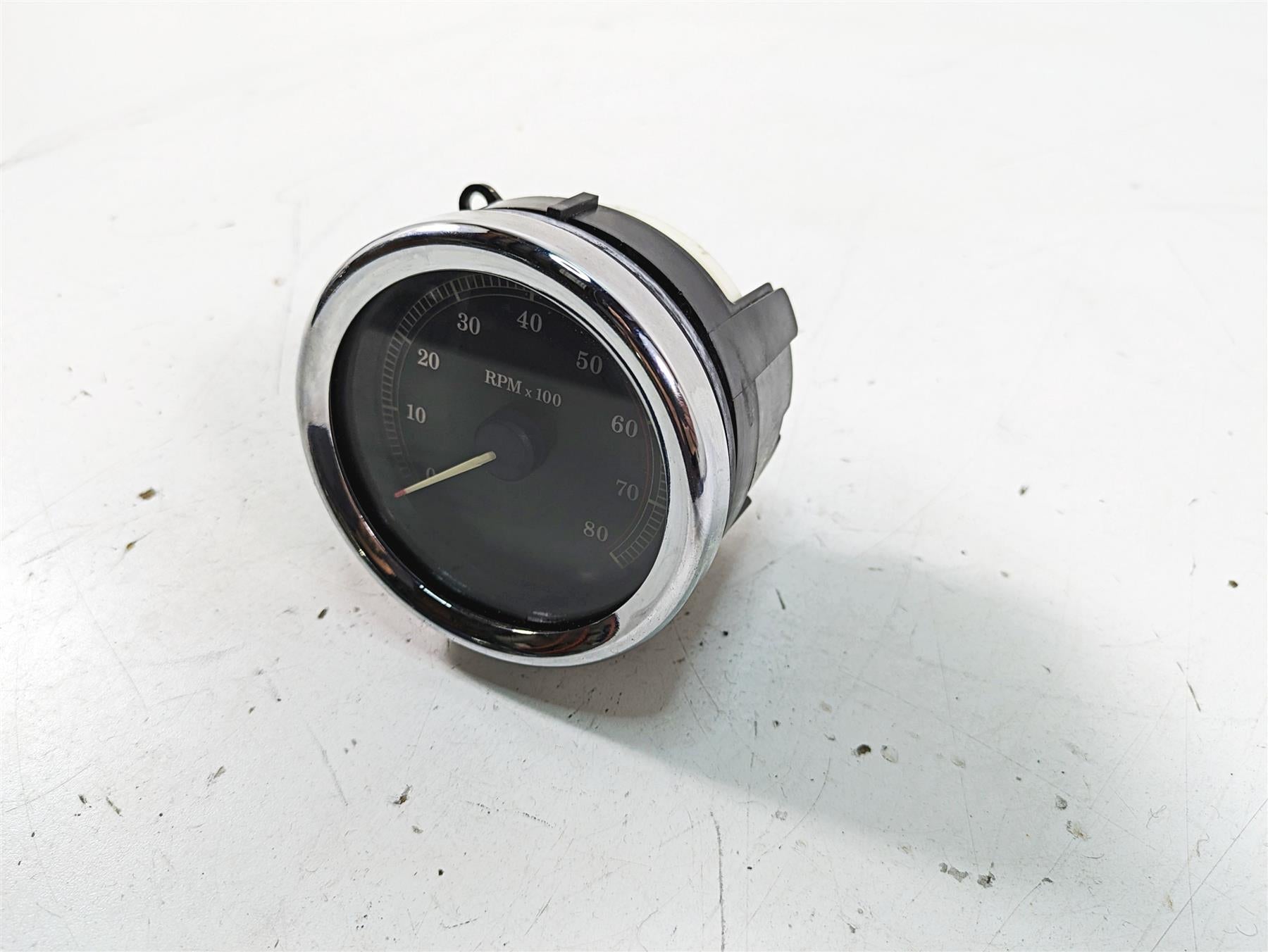 2010 Harley Touring FLHTCU Electra Glide Tachometer Tacho Meter Gauge 67348-04D {{ shop.shopifyCountryName }} - Mototech271