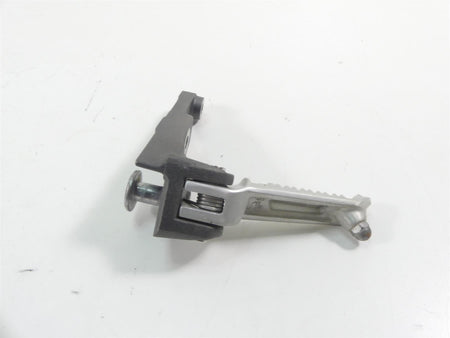 2020 Triumph Speed Triple RS 1050 Front Left Front Rider Footpeg T2081751 {{ shop.shopifyCountryName }} - Mototech271