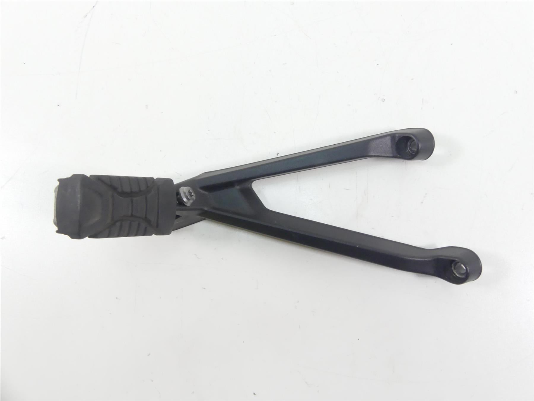 2016 BMW S1000XR K49 Rear Passenger Footpeg Foot Peg Rest Set 46718553845 {{ shop.shopifyCountryName }} - Mototech271